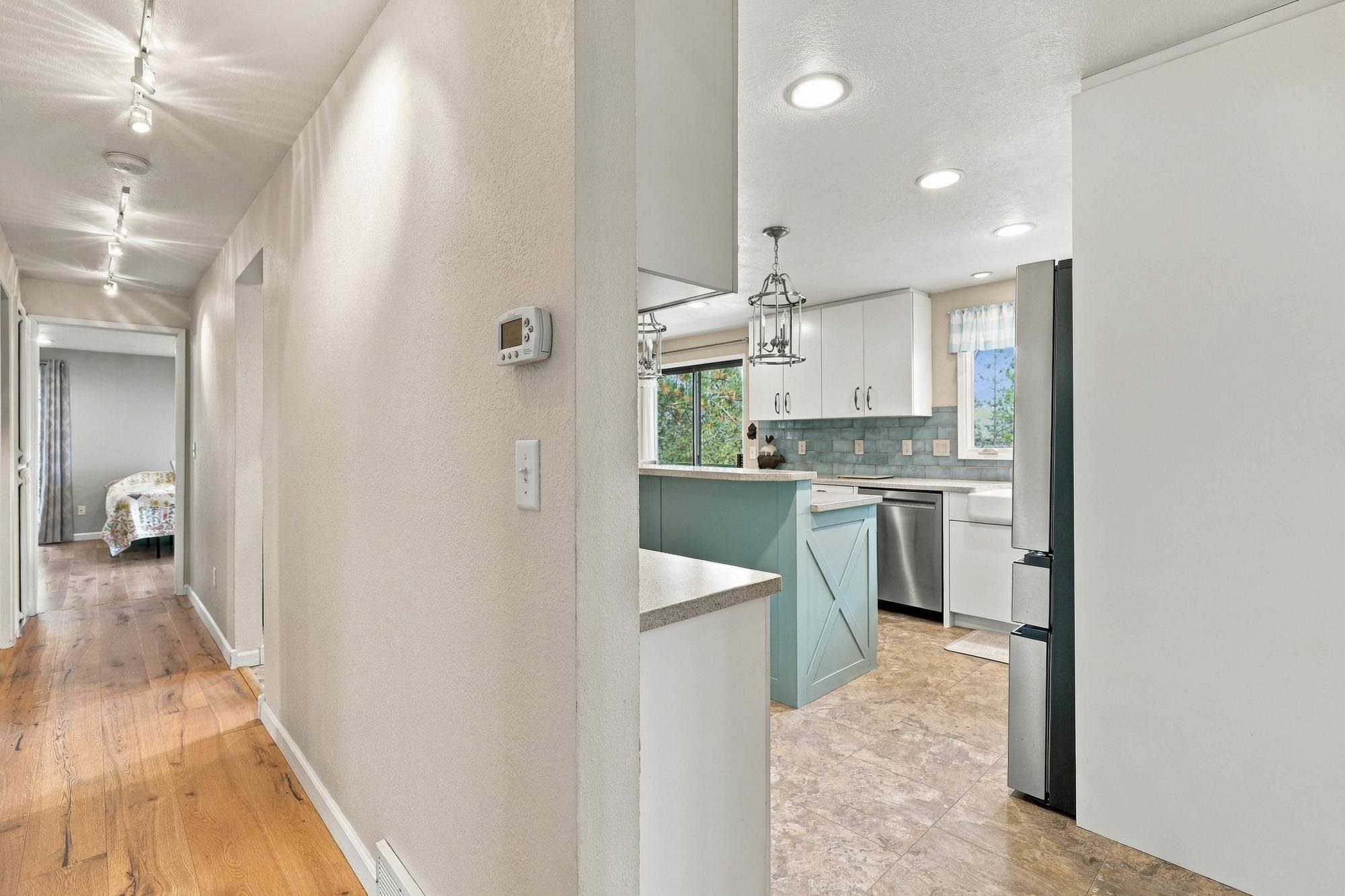 7623 N Walnut St - Photo 9
