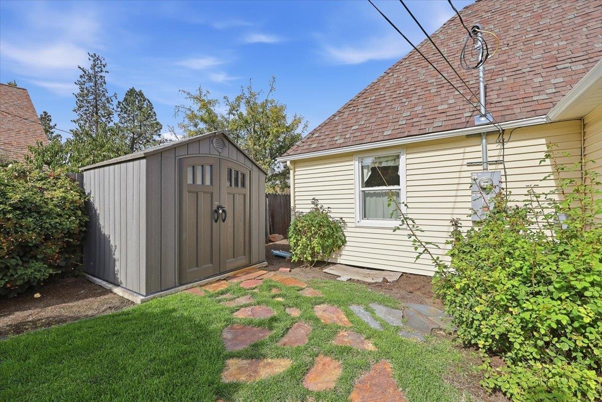 817 W 26th Ave - Photo 34