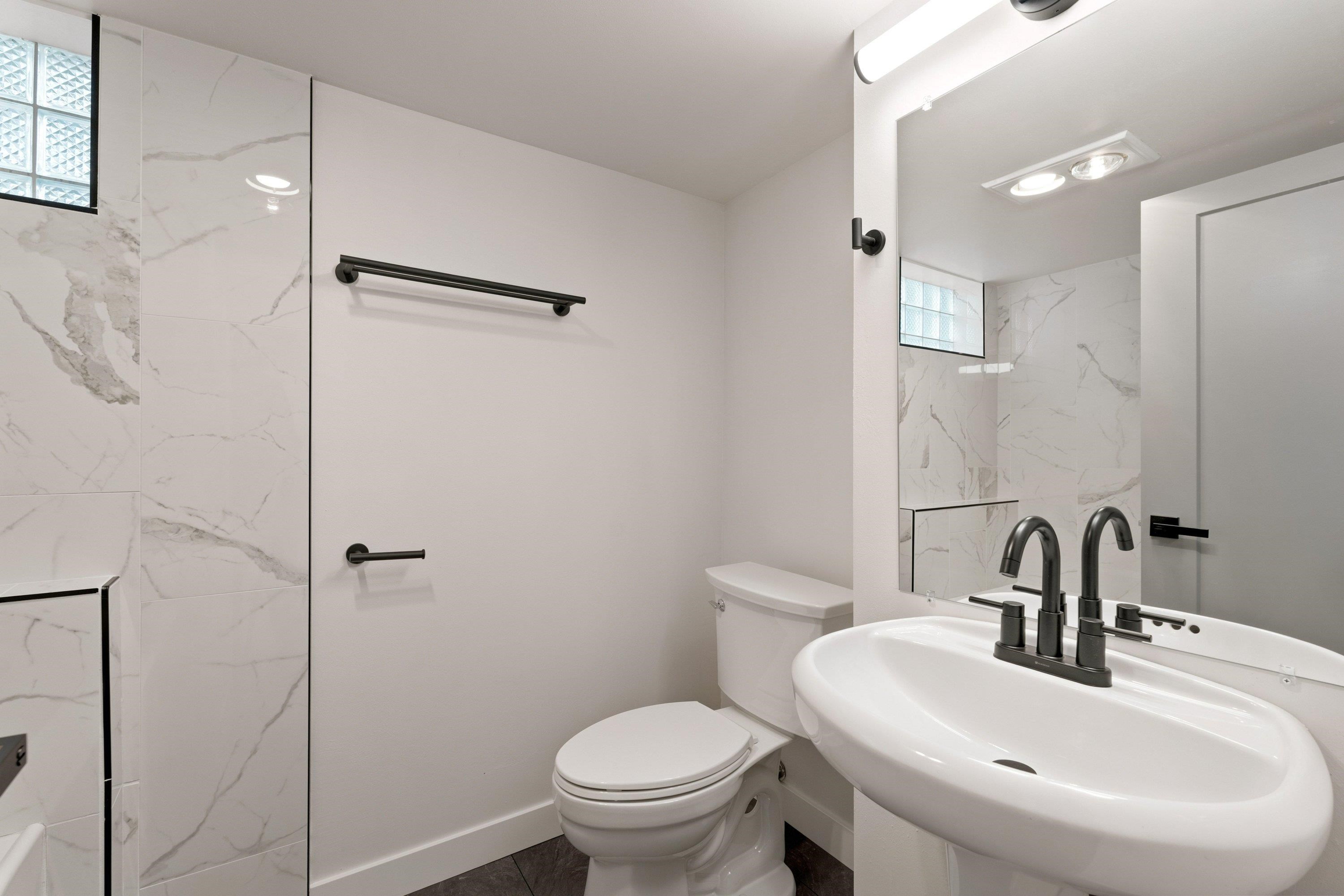 1419 W 17th Ave - Photo 40
