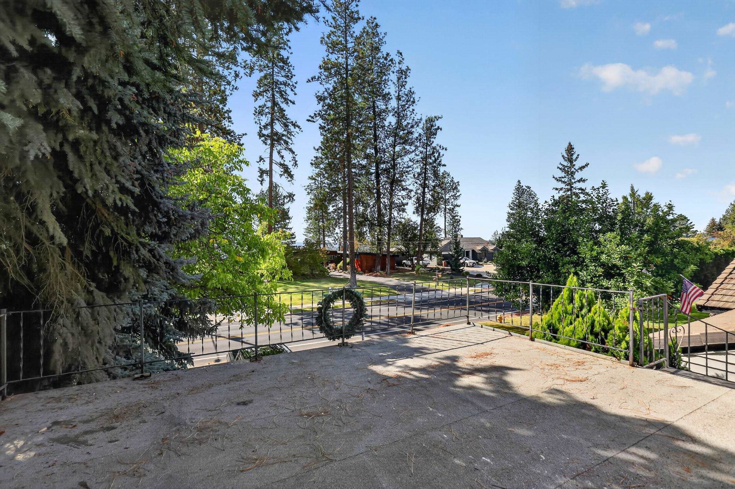 105 E High Dr - Photo 21