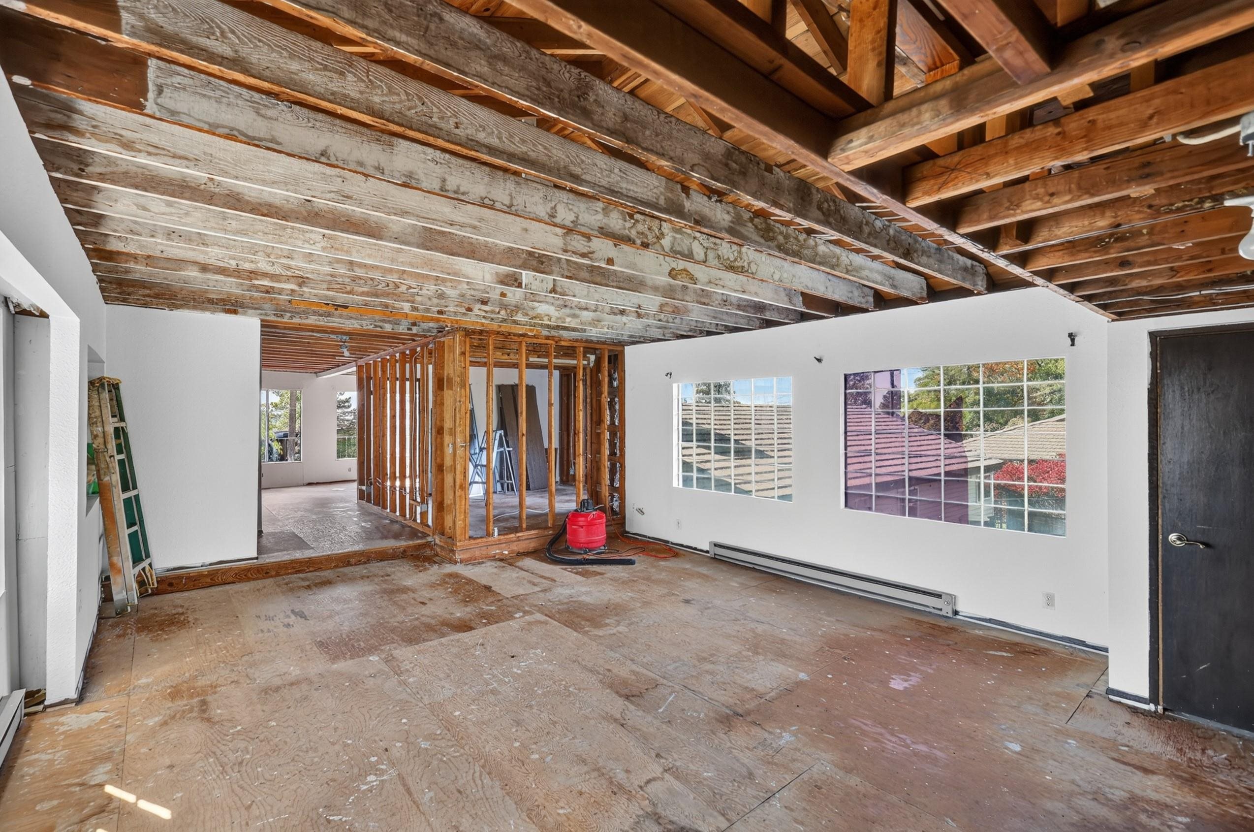 105 E High Dr - Photo 25