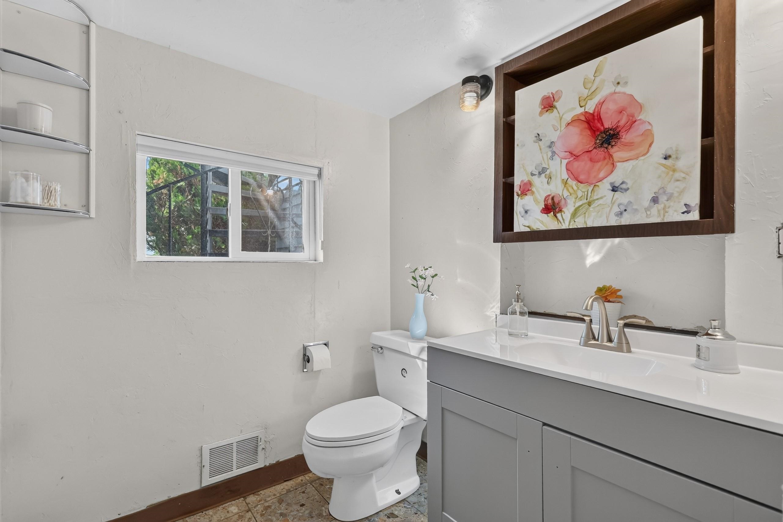105 E High Dr - Photo 16
