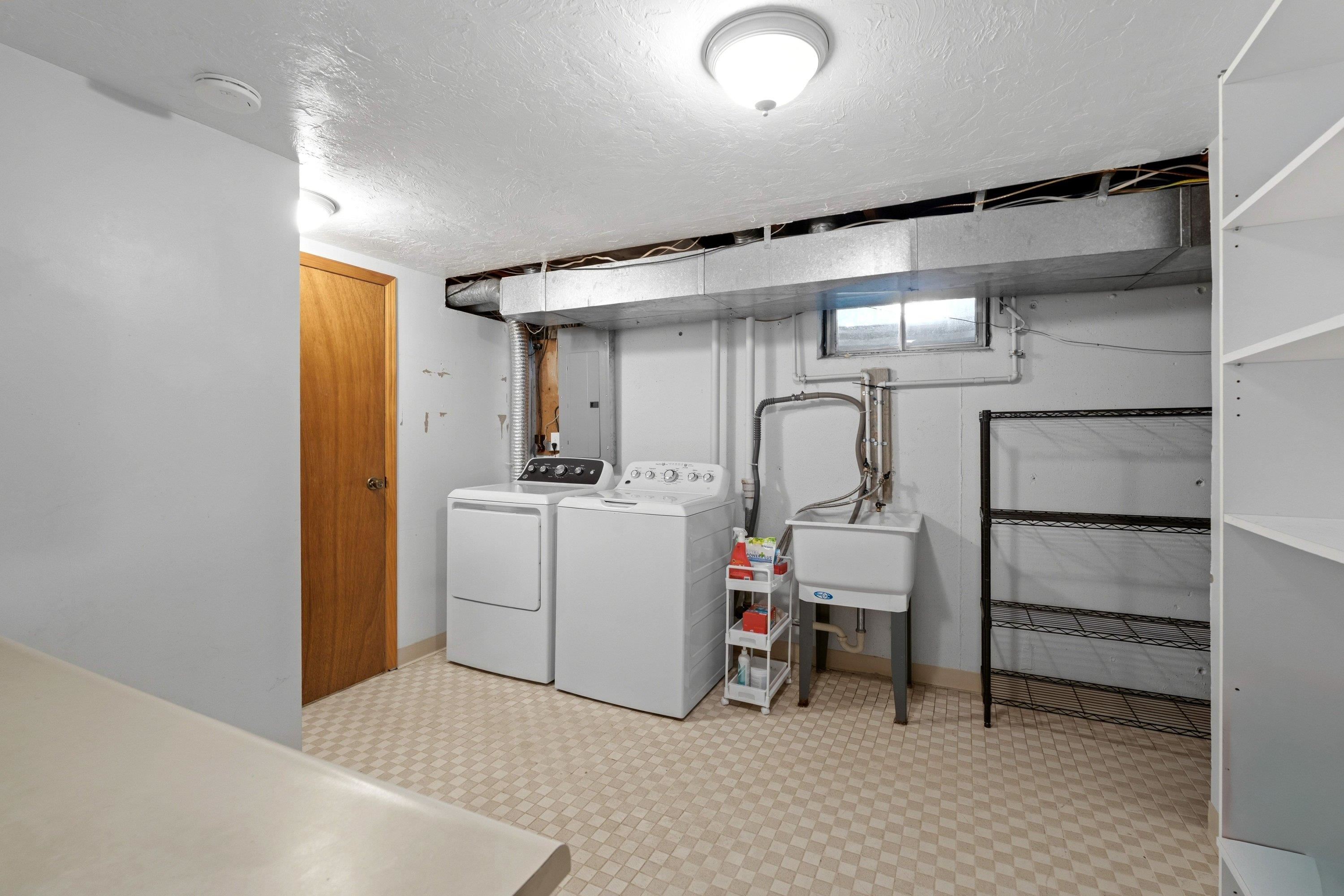 3105 W Beacon Ave - Photo 27