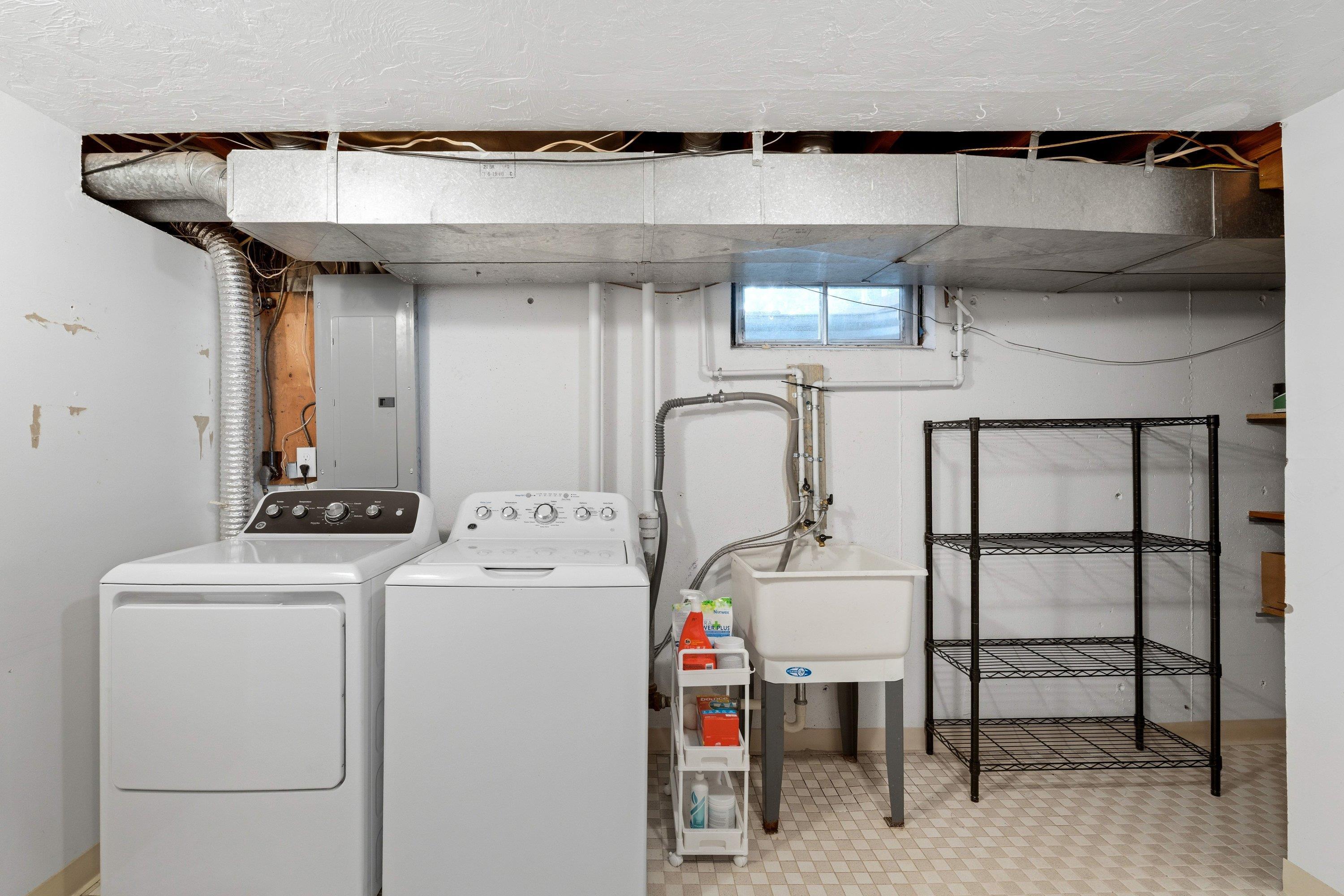 3105 W Beacon Ave - Photo 28