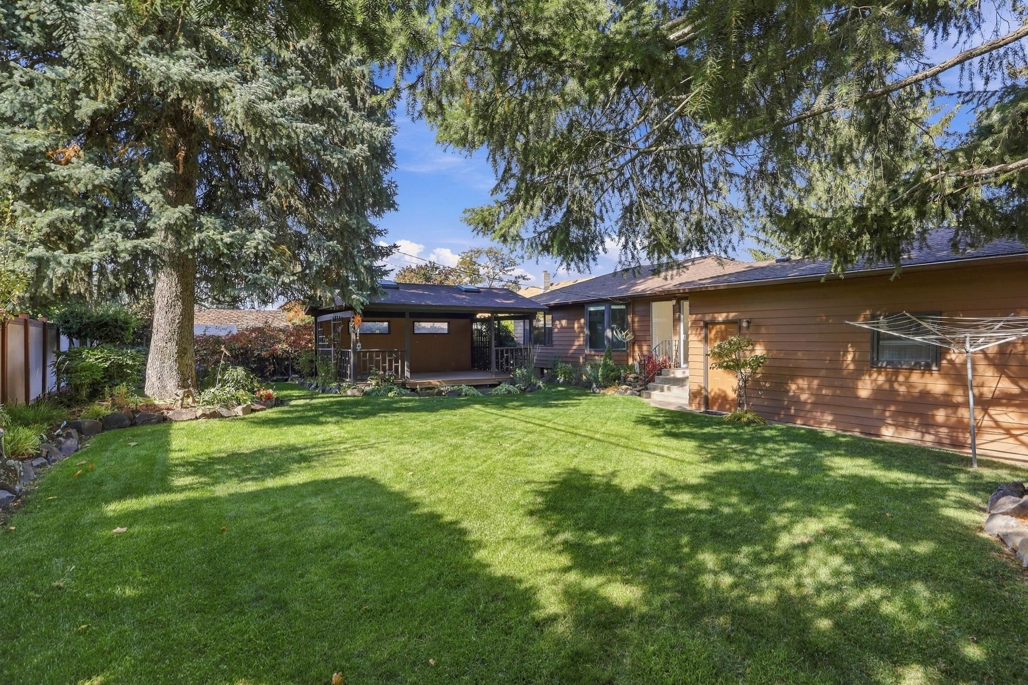 3908 E 22nd Ave - Photo 33