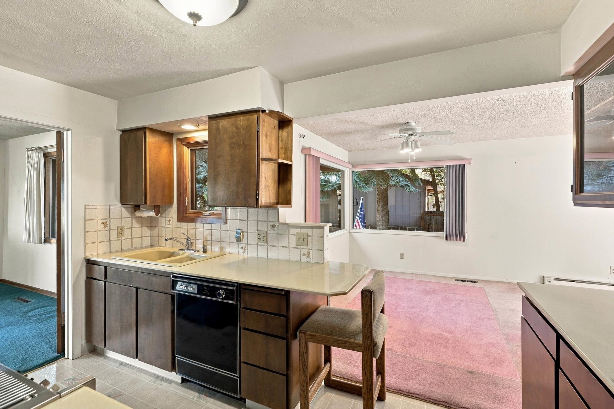 3908 E 22nd Ave - Photo 11