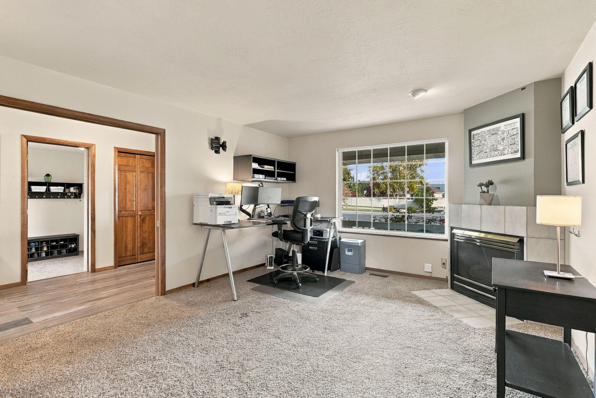 3015 W Alison Ave - Photo 7