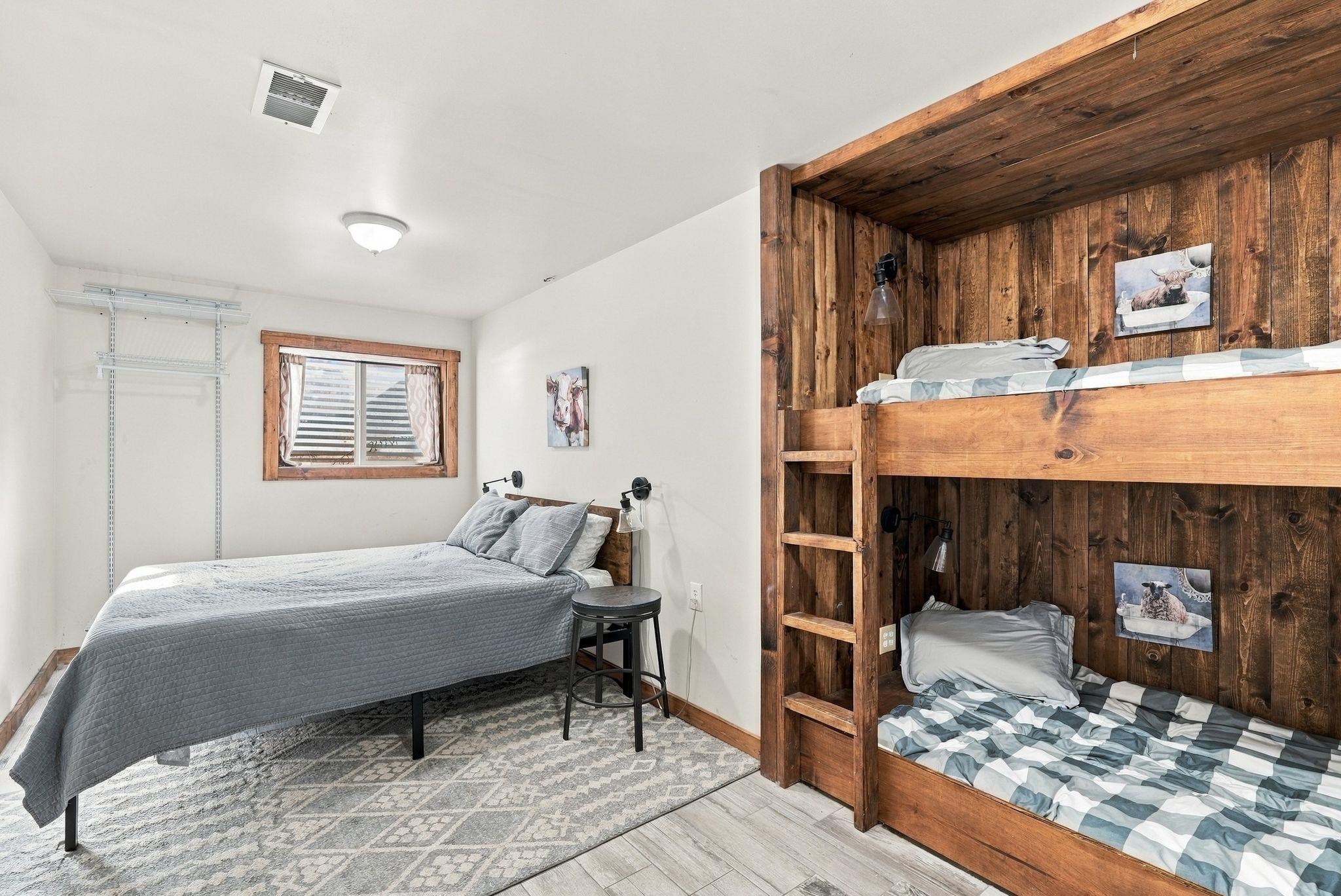 3015 W Alison Ave - Photo 34