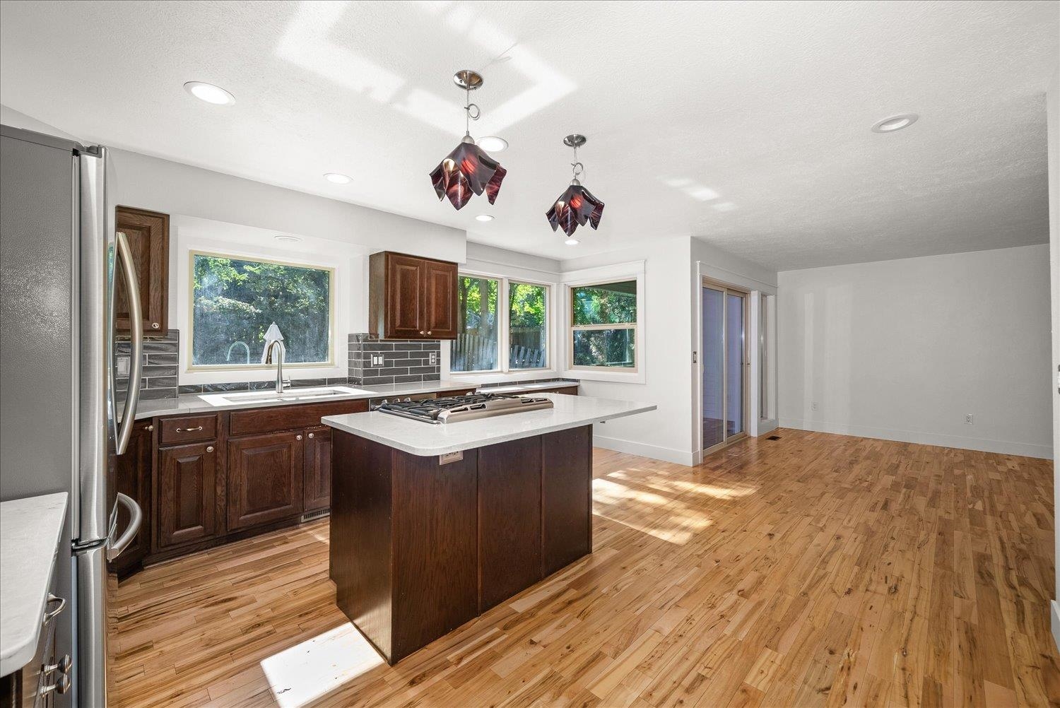 1114 E 19th Ave - Photo 7