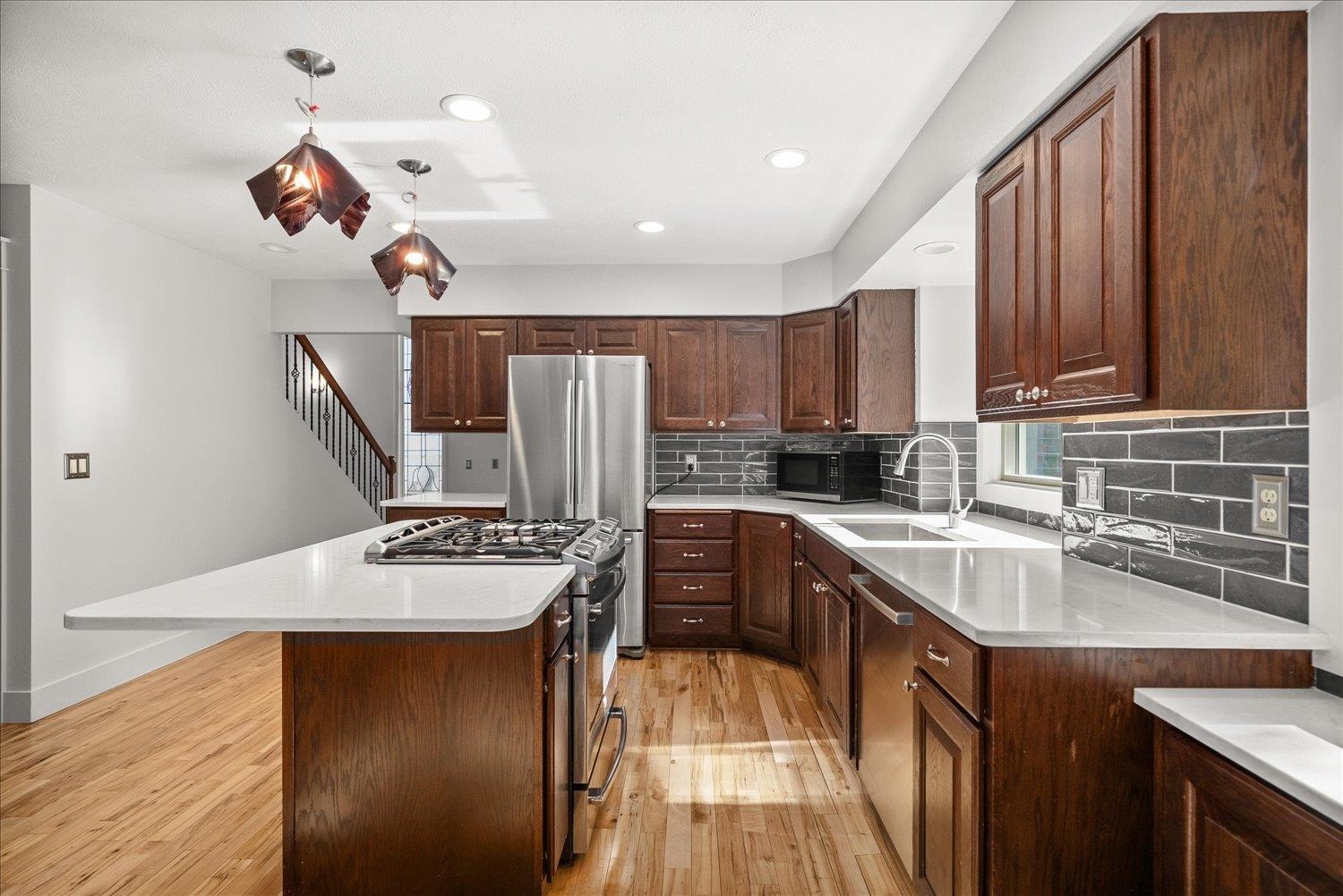 1114 E 19th Ave - Photo 9