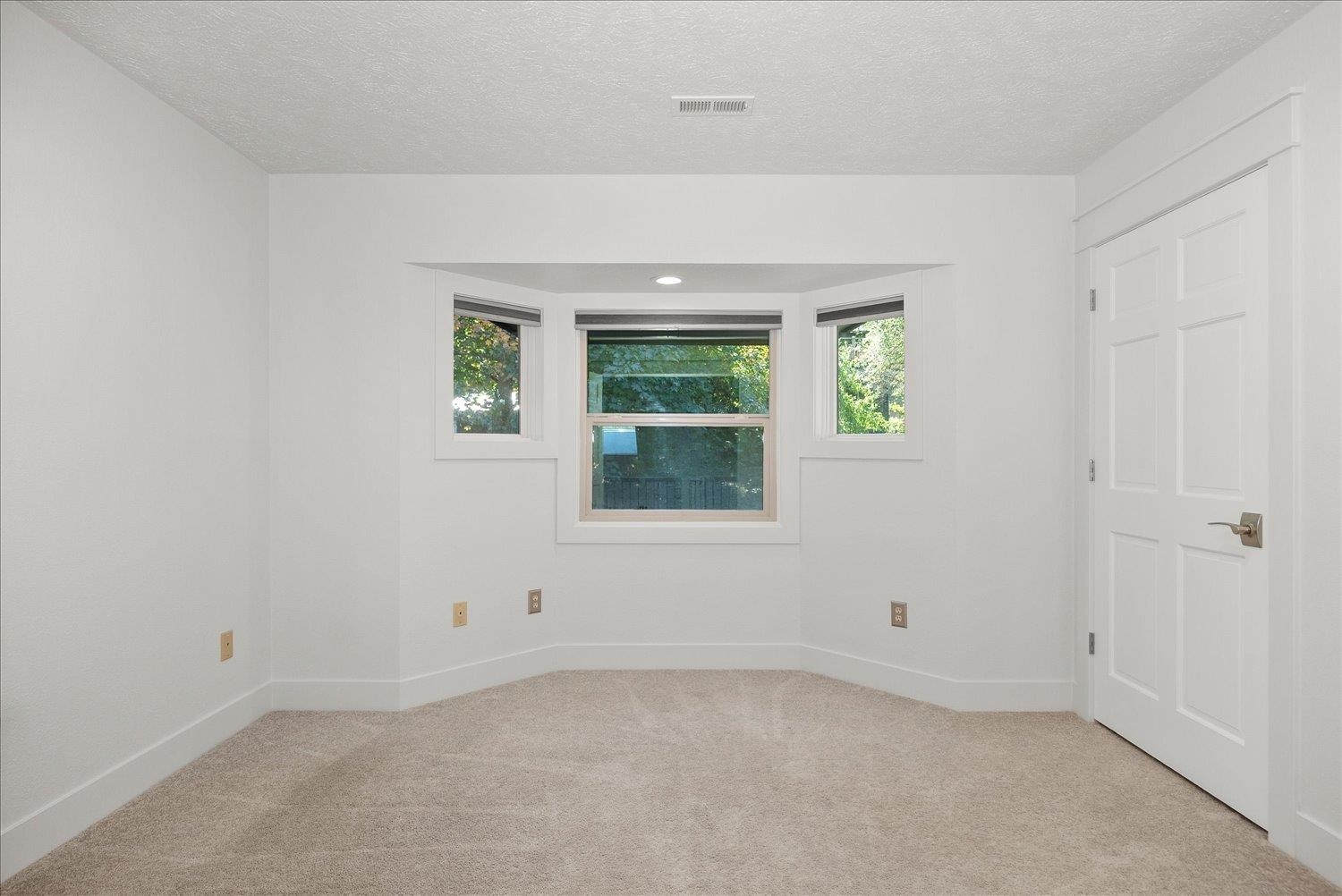 1114 E 19th Ave - Photo 24