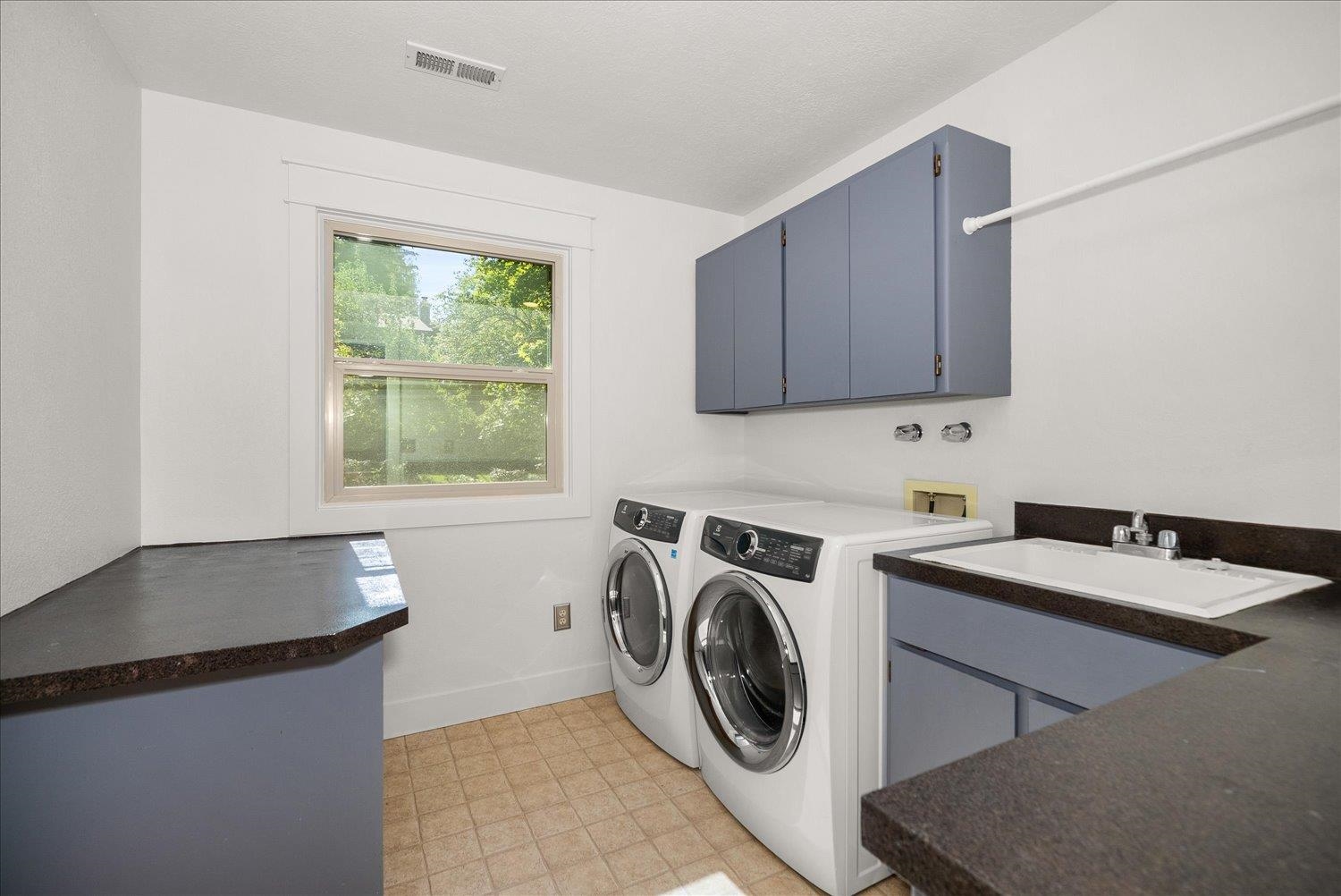 1114 E 19th Ave - Photo 26