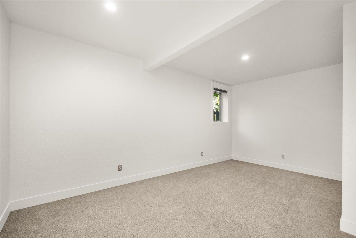 1114 E 19th Ave - Photo 29