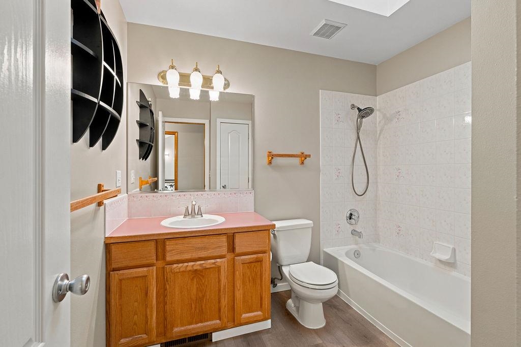 904 N Mitchell Ct - Photo 23