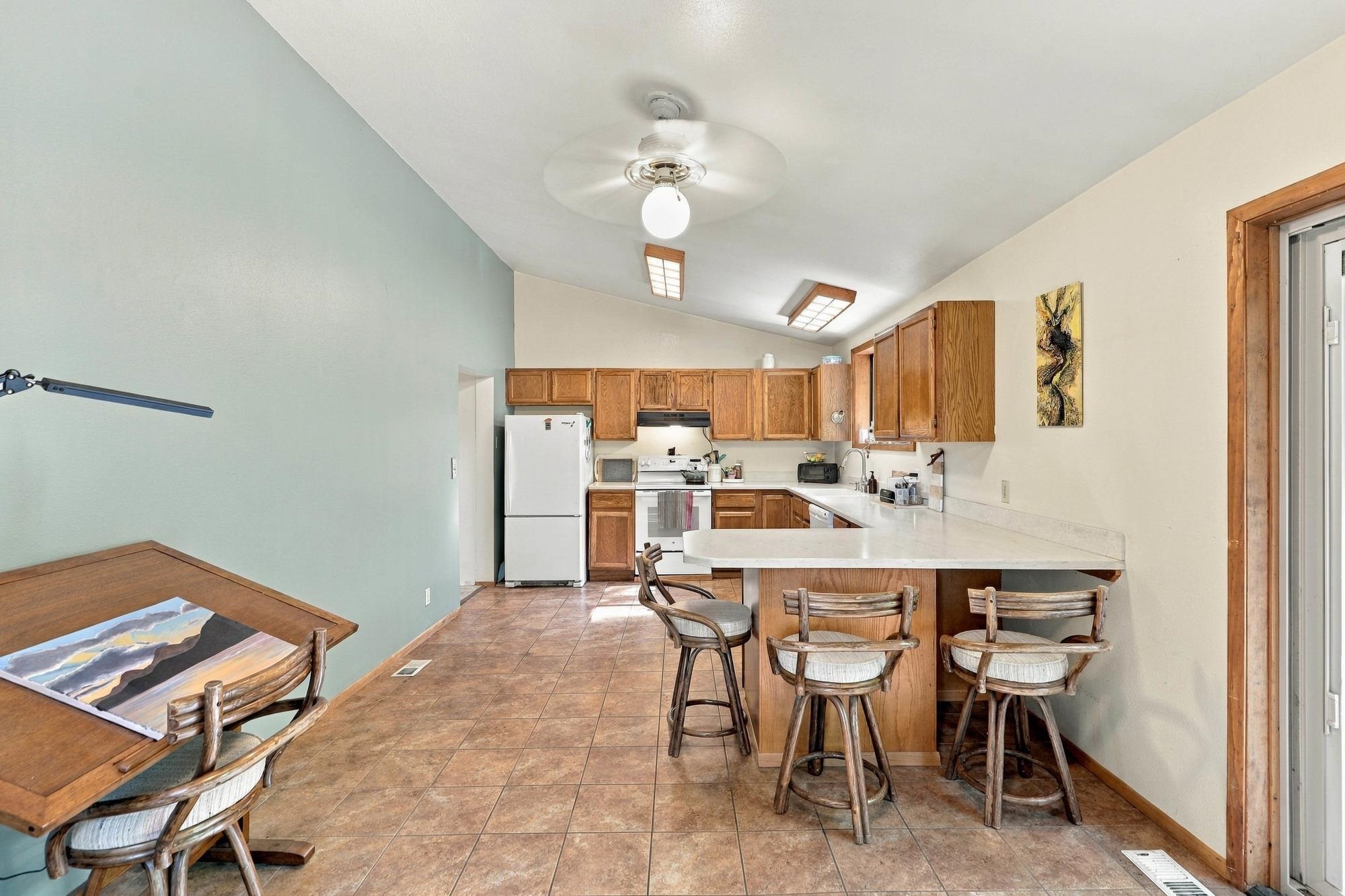 2624 E 18th Ave - Photo 9