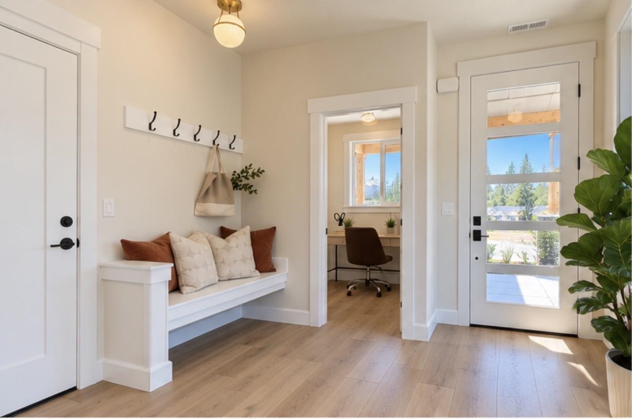 2318 E Towhee Ln - Photo 3