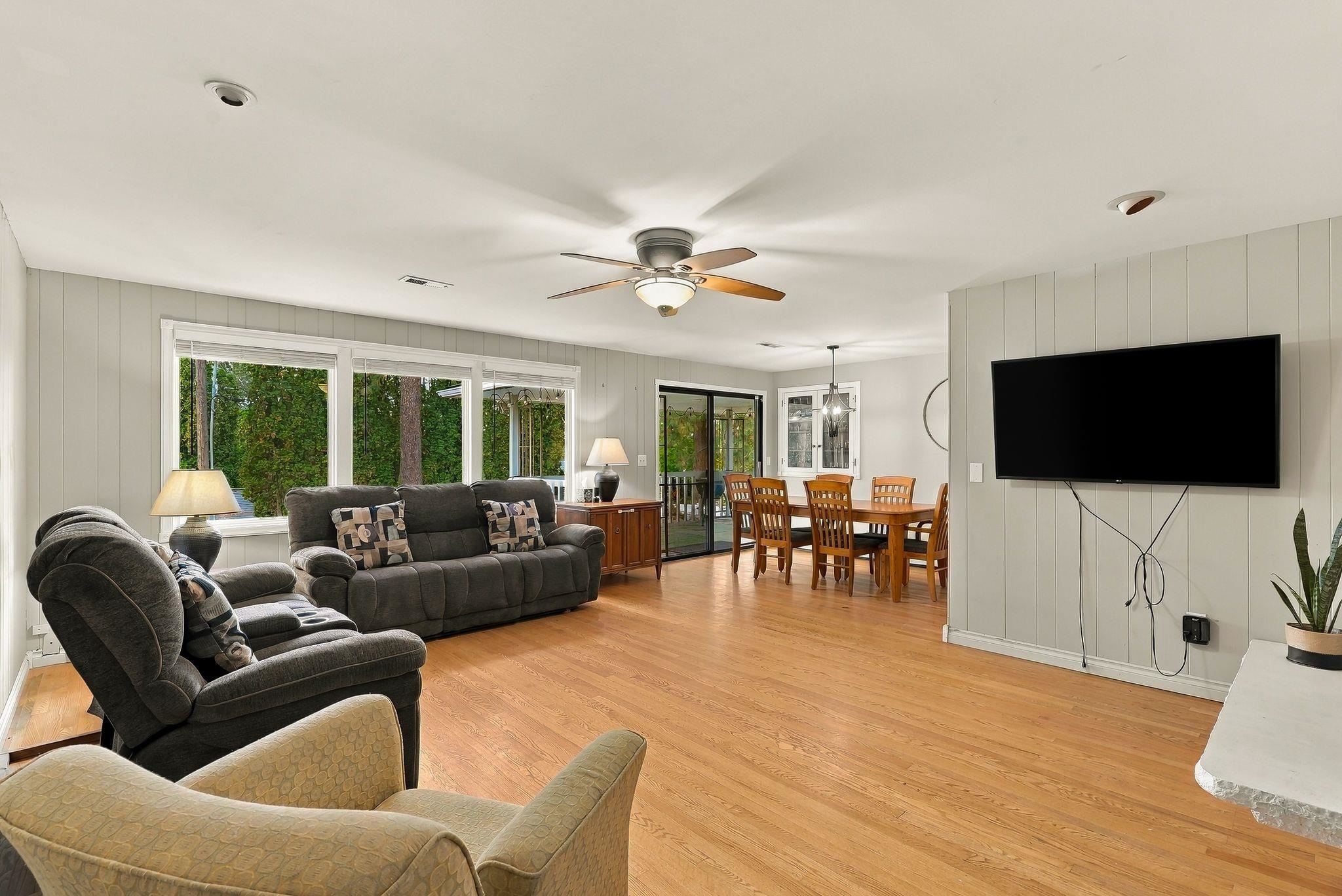 6409 N Greenwood Blvd - Photo 4