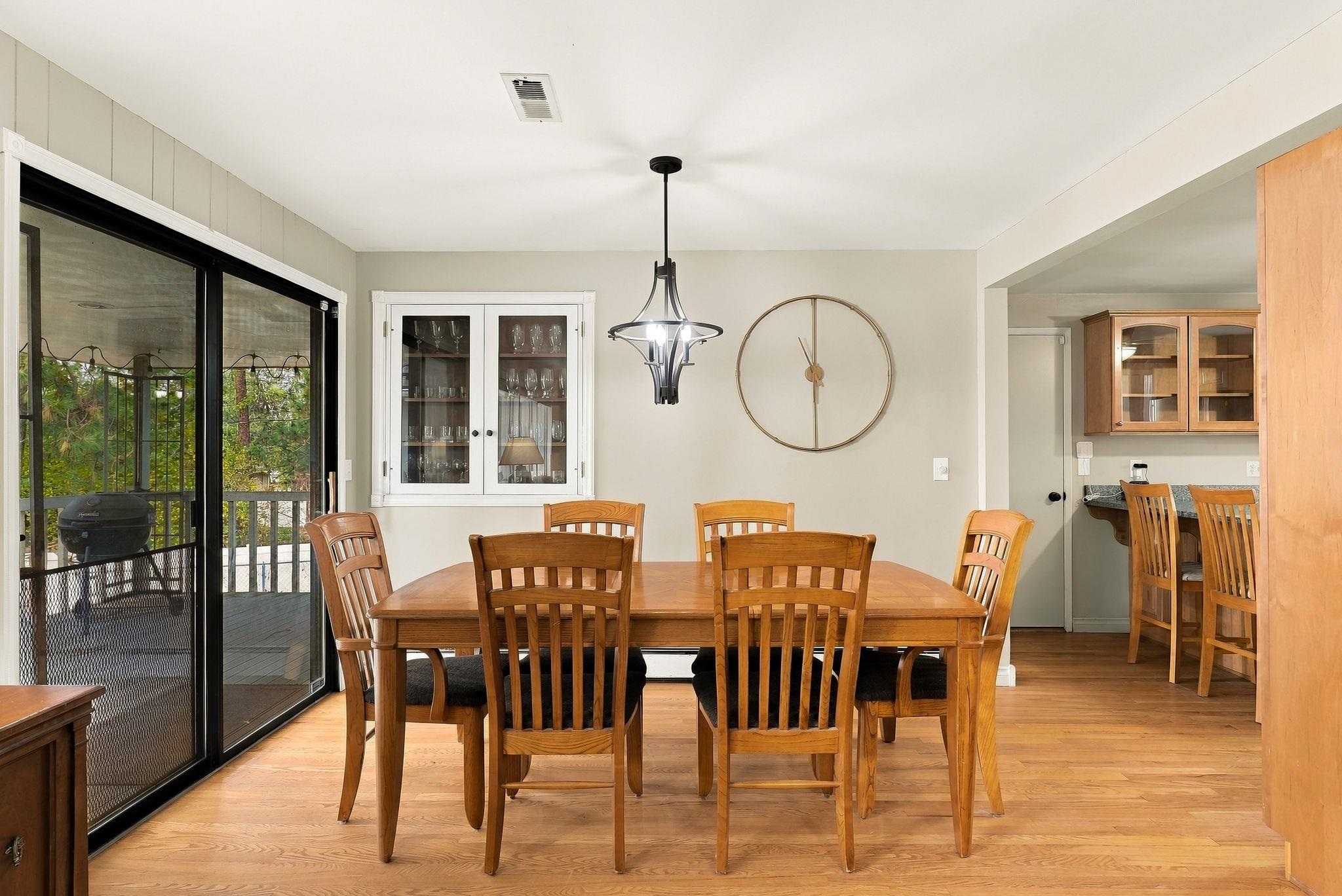6409 N Greenwood Blvd - Photo 7