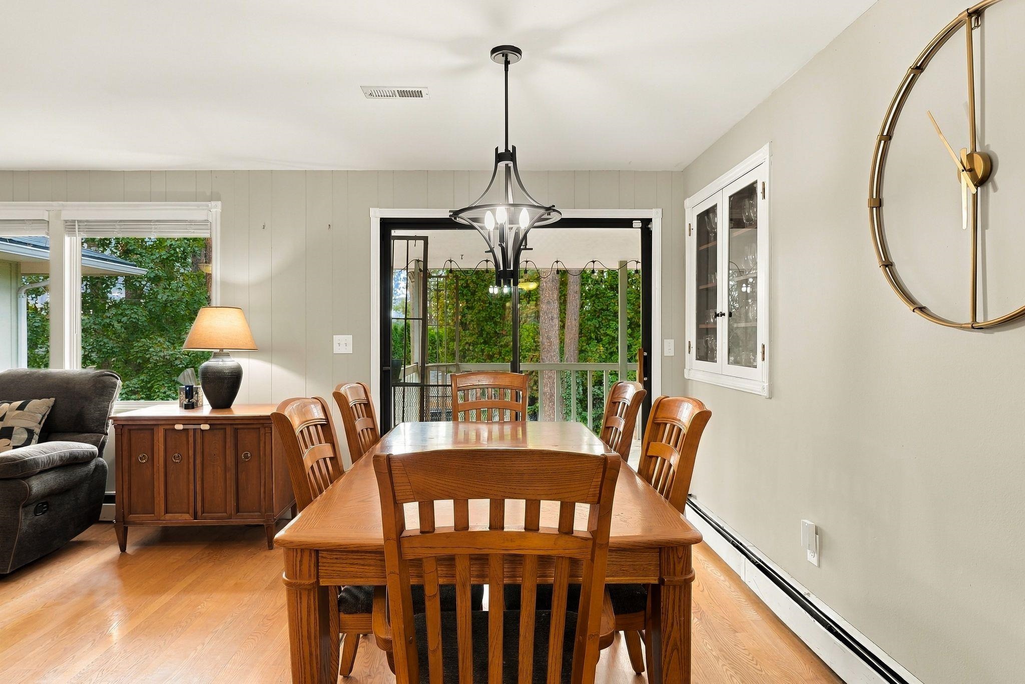 6409 N Greenwood Blvd - Photo 8