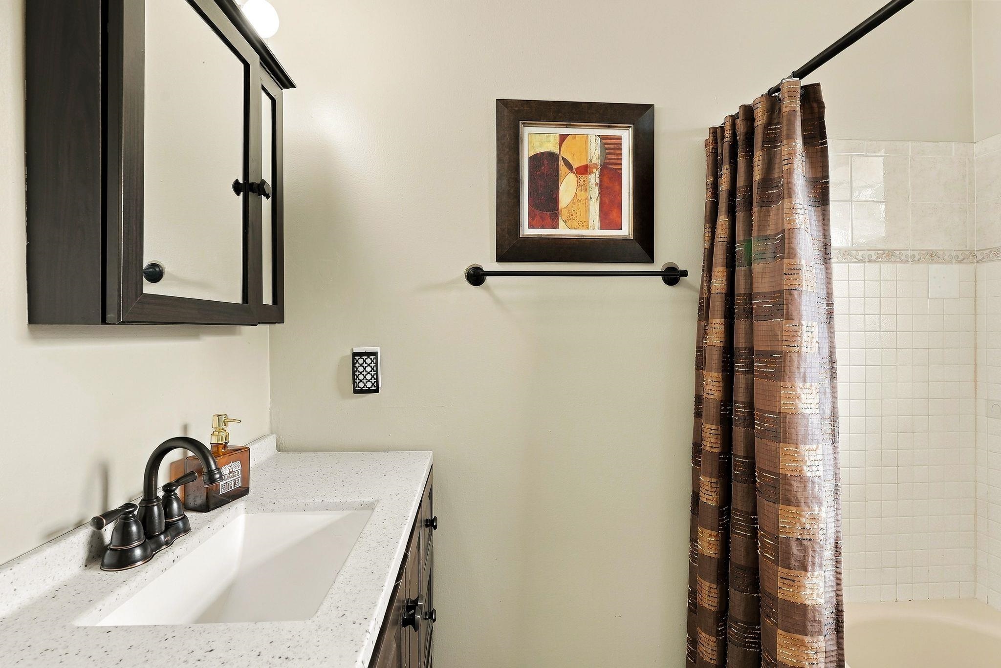6409 N Greenwood Blvd - Photo 21