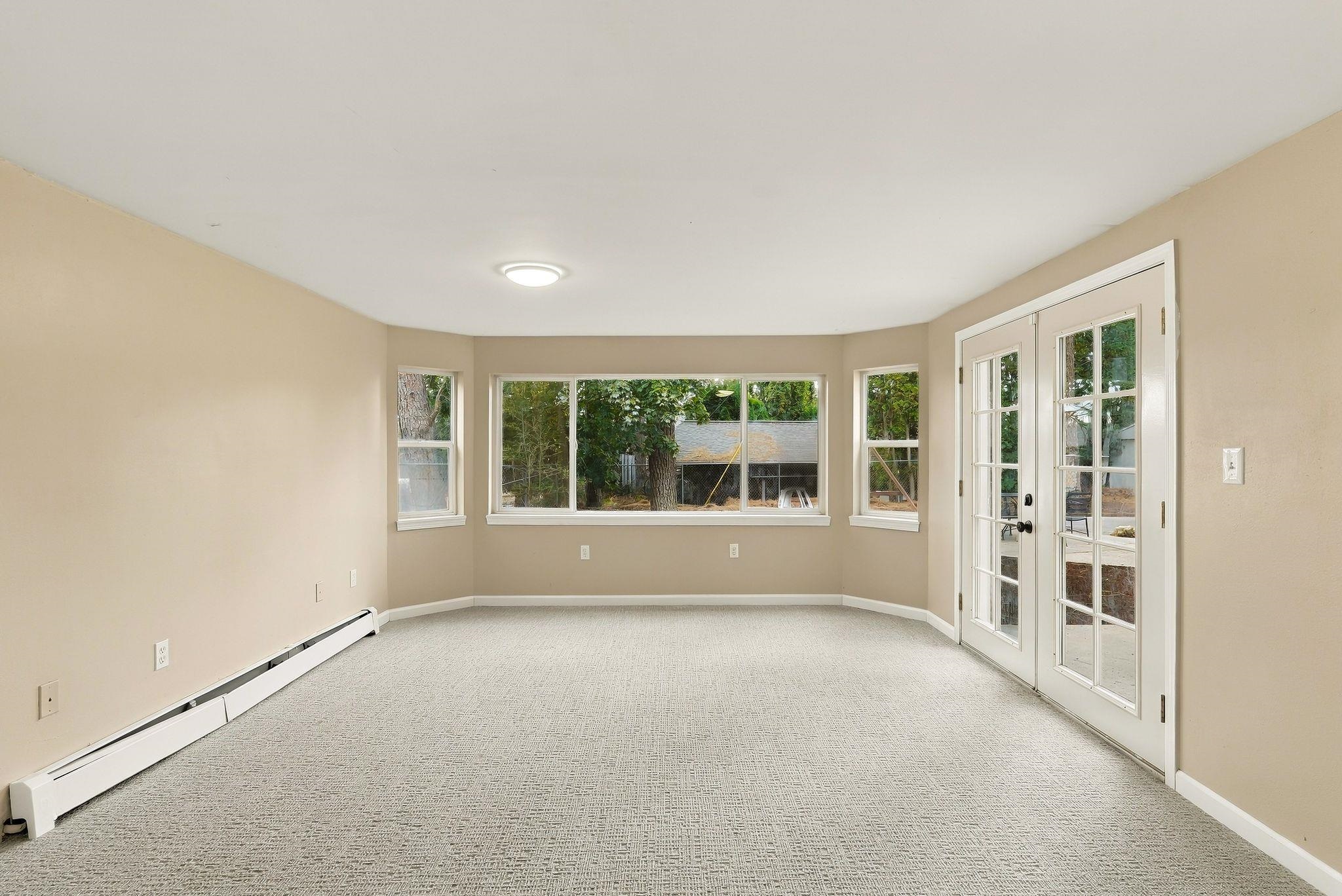 6409 N Greenwood Blvd - Photo 30