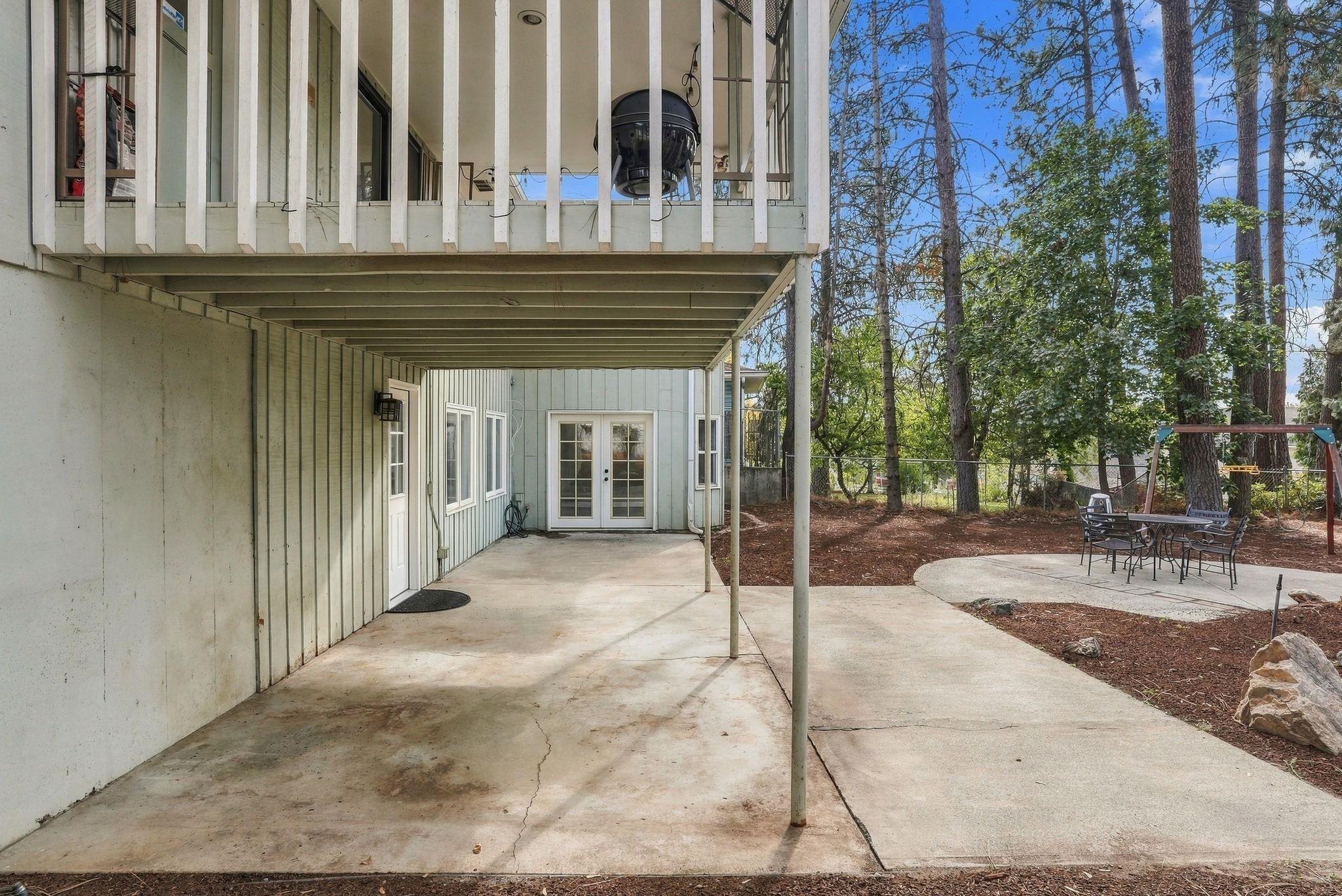 6409 N Greenwood Blvd - Photo 41