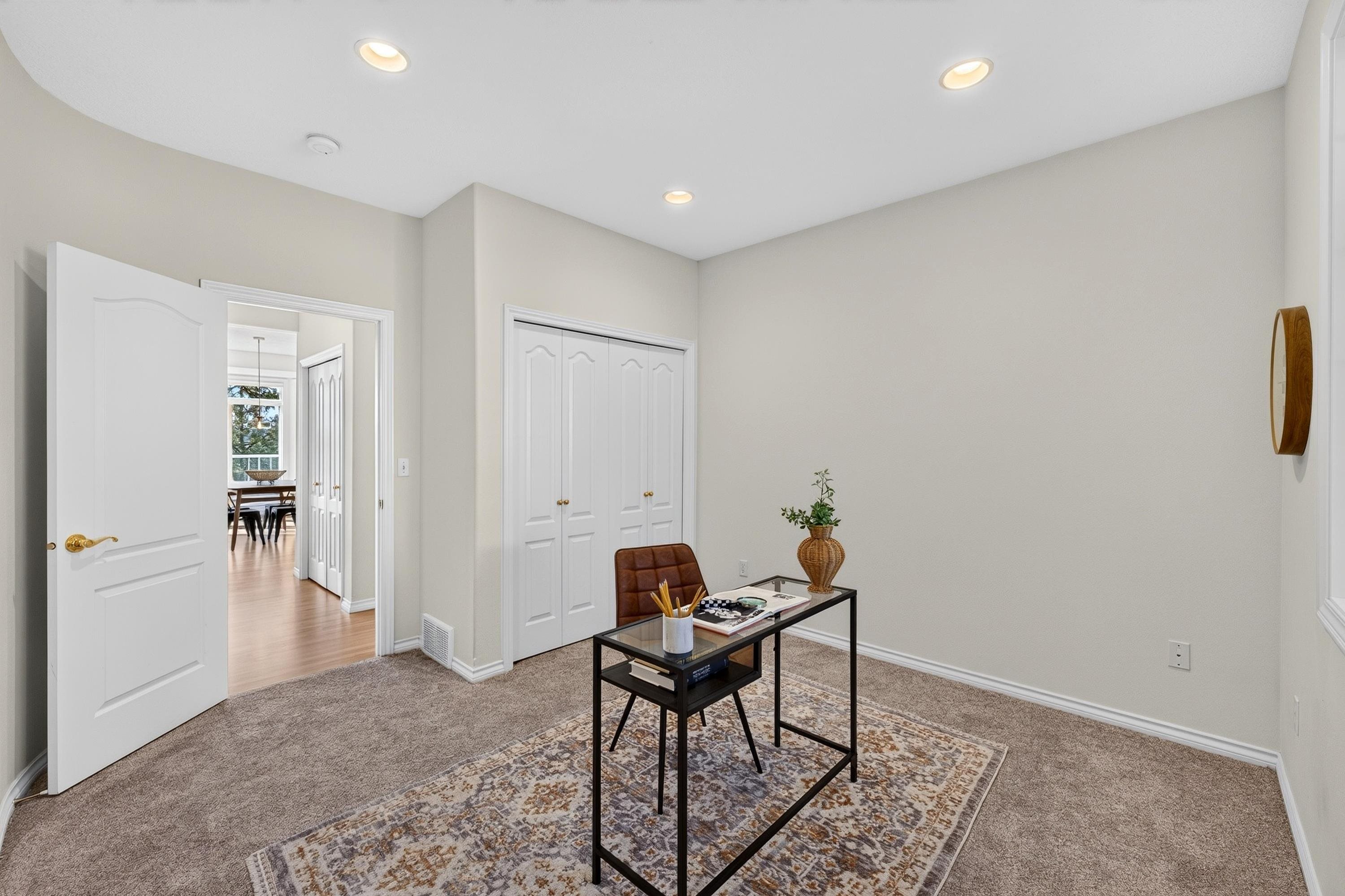 1306 E Blackwood Ln - Photo 15