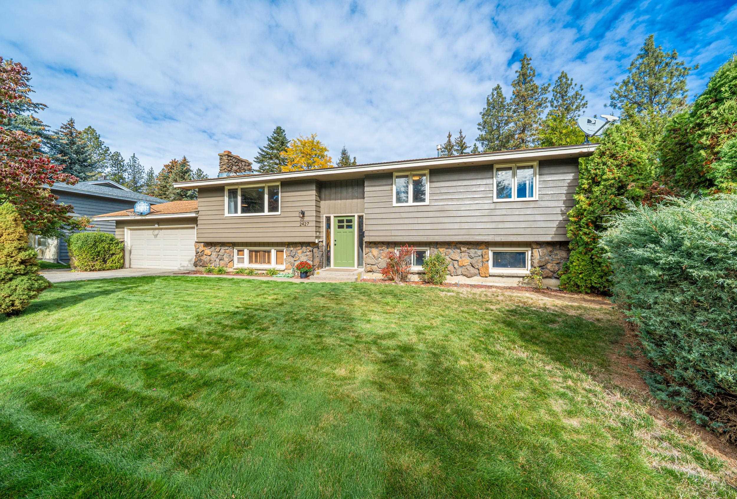 Listing photo for 2427 E 40th Ave, Spokane