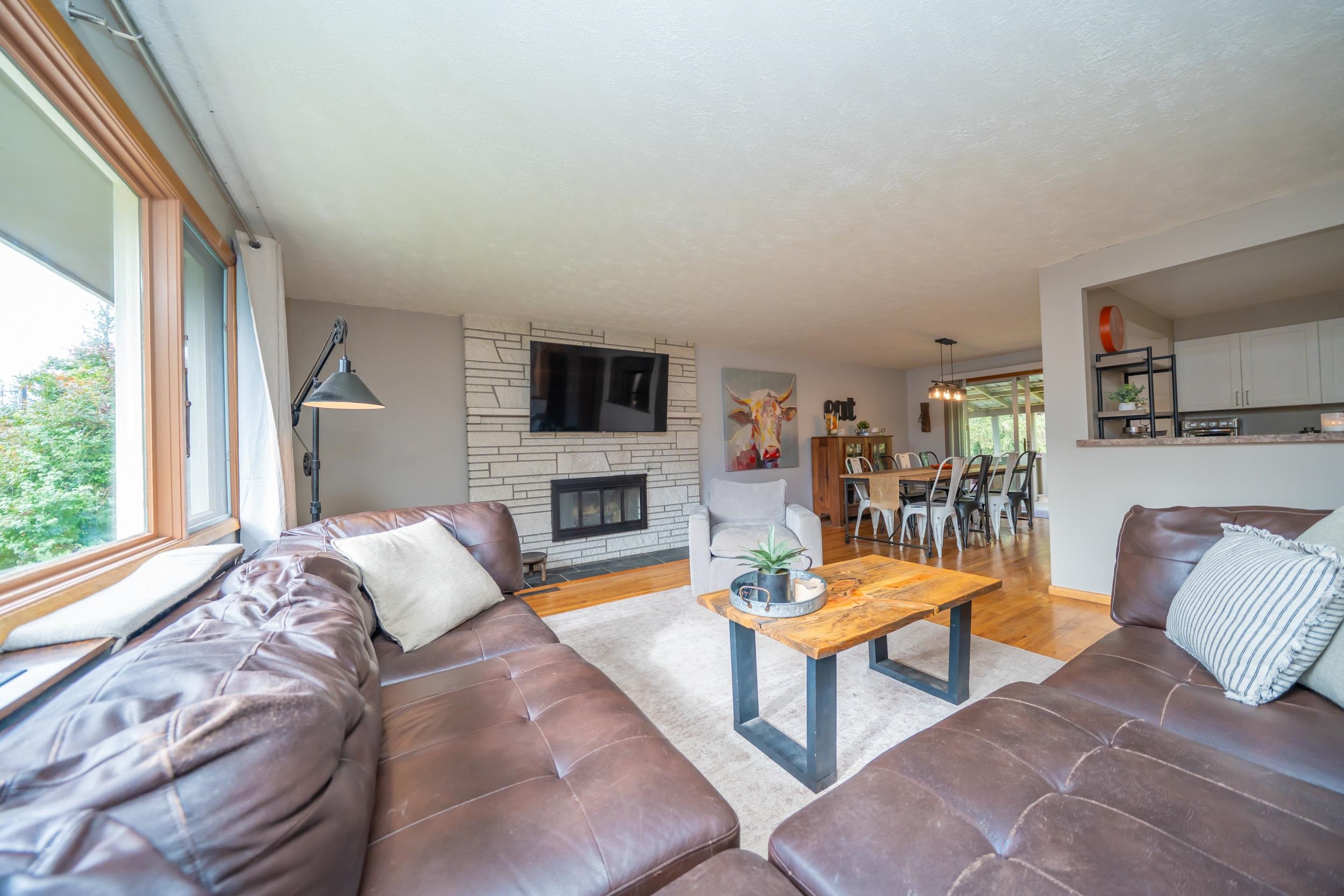 2427 E 40th Ave - Photo 6