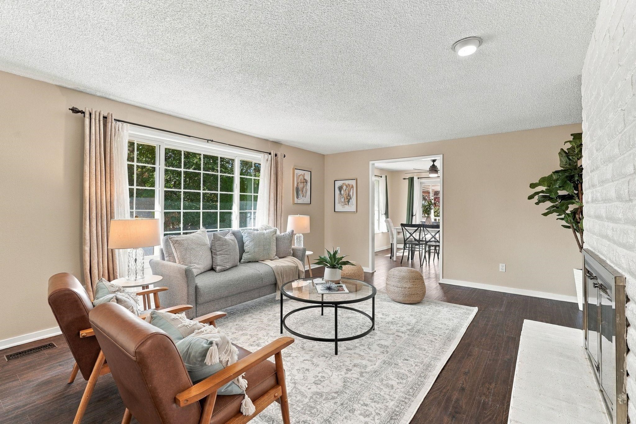 4926 W Fernwood Ct - Photo 2