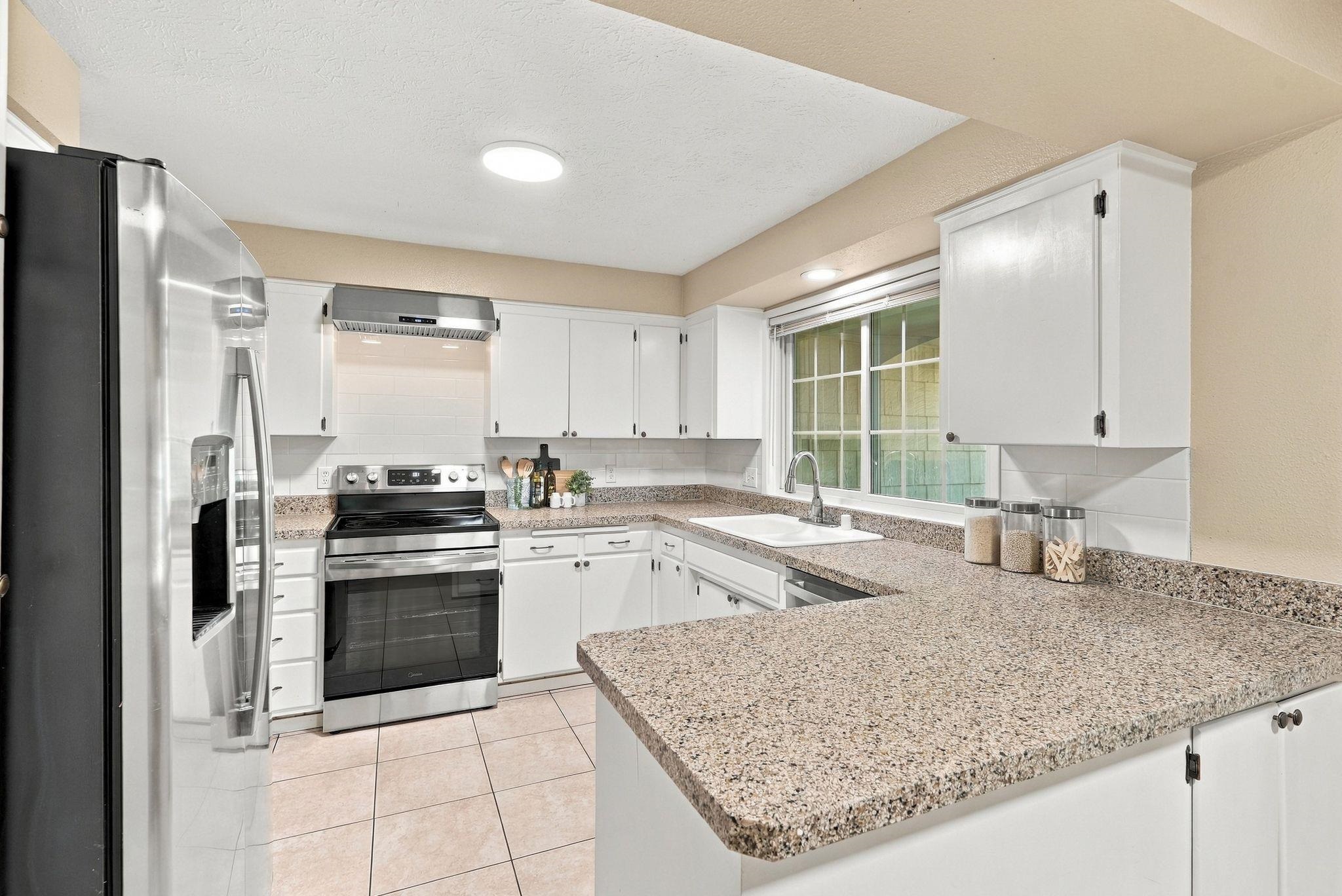 4926 W Fernwood Ct - Photo 5