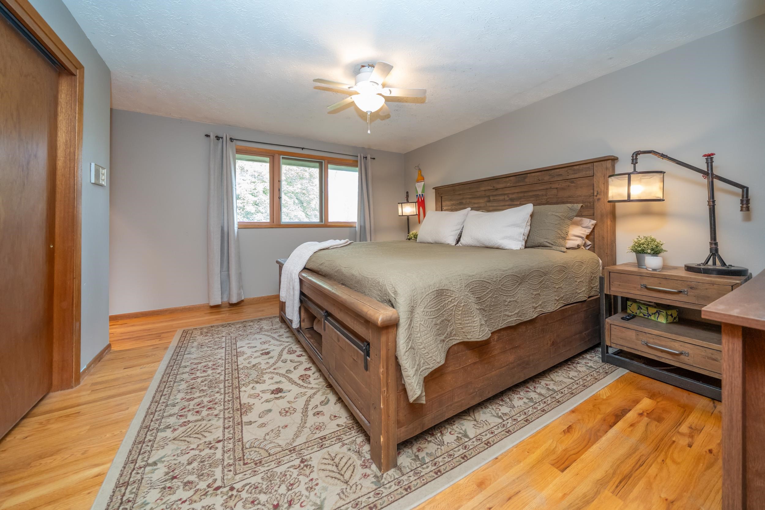2427 E 40th Ave - Photo 16