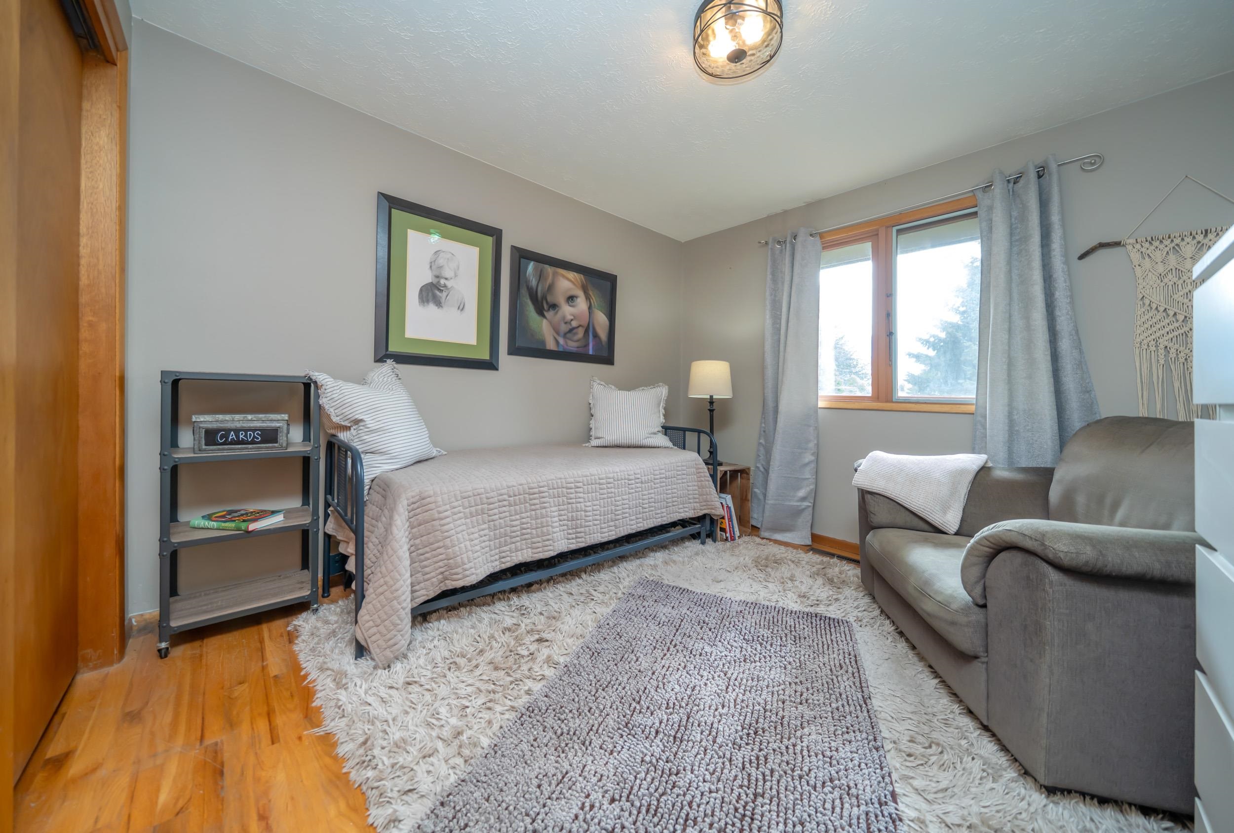 2427 E 40th Ave - Photo 20