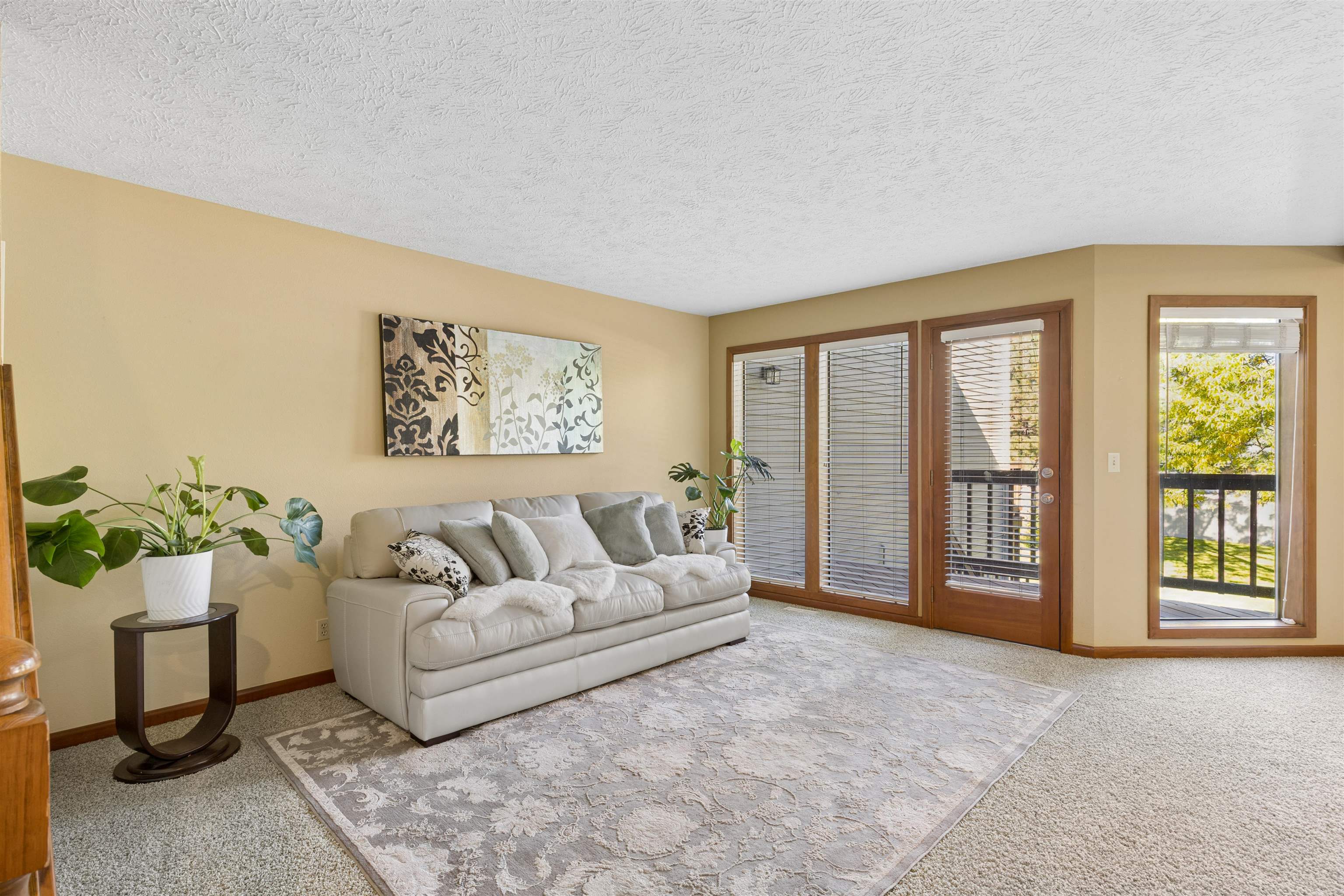 702 W Briar Cliff Ct - Photo 12