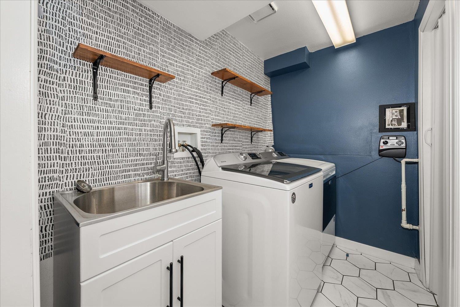 1530 E 15th Ave - Photo 21