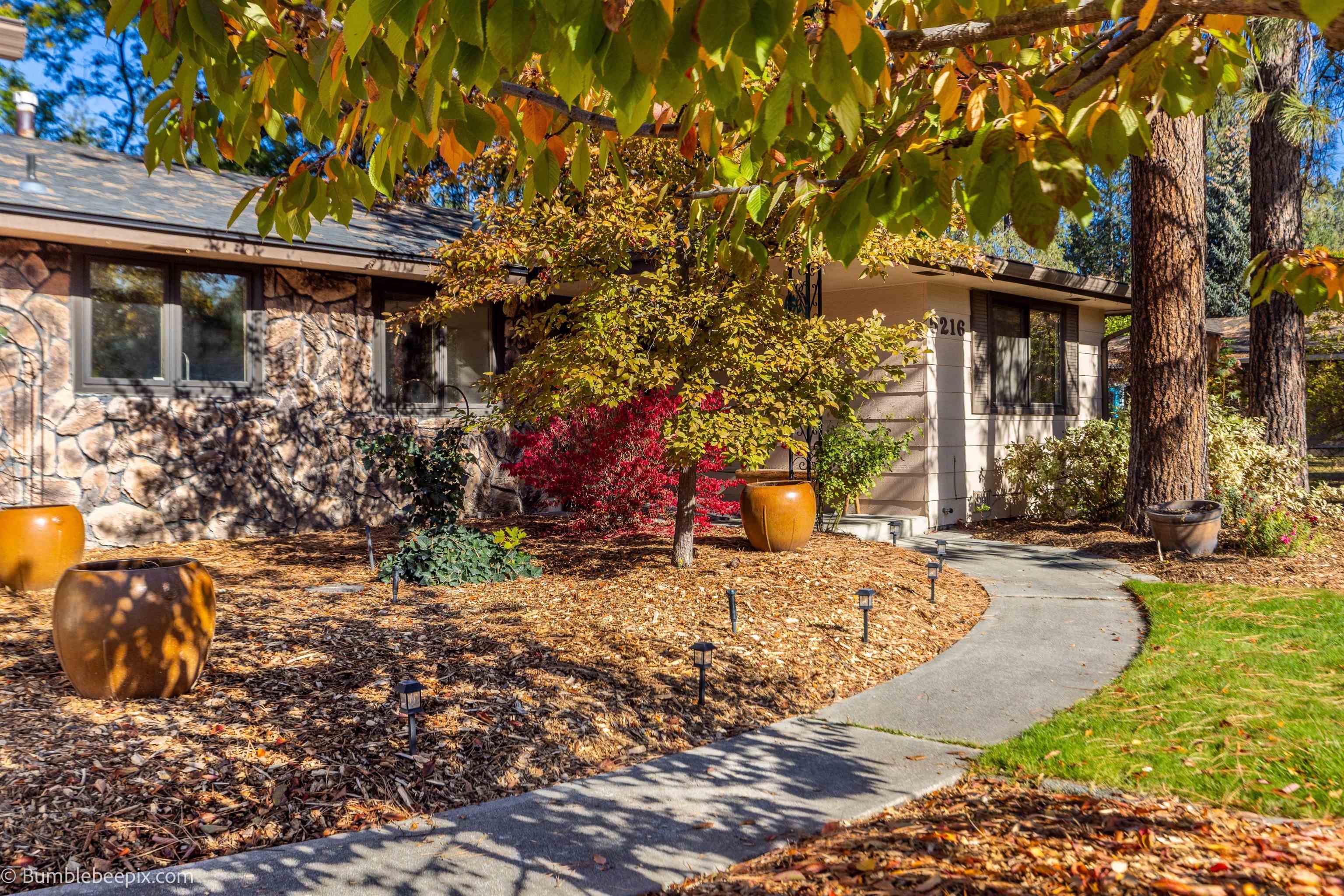 5216 W BAYWOOD Ct - Photo 2