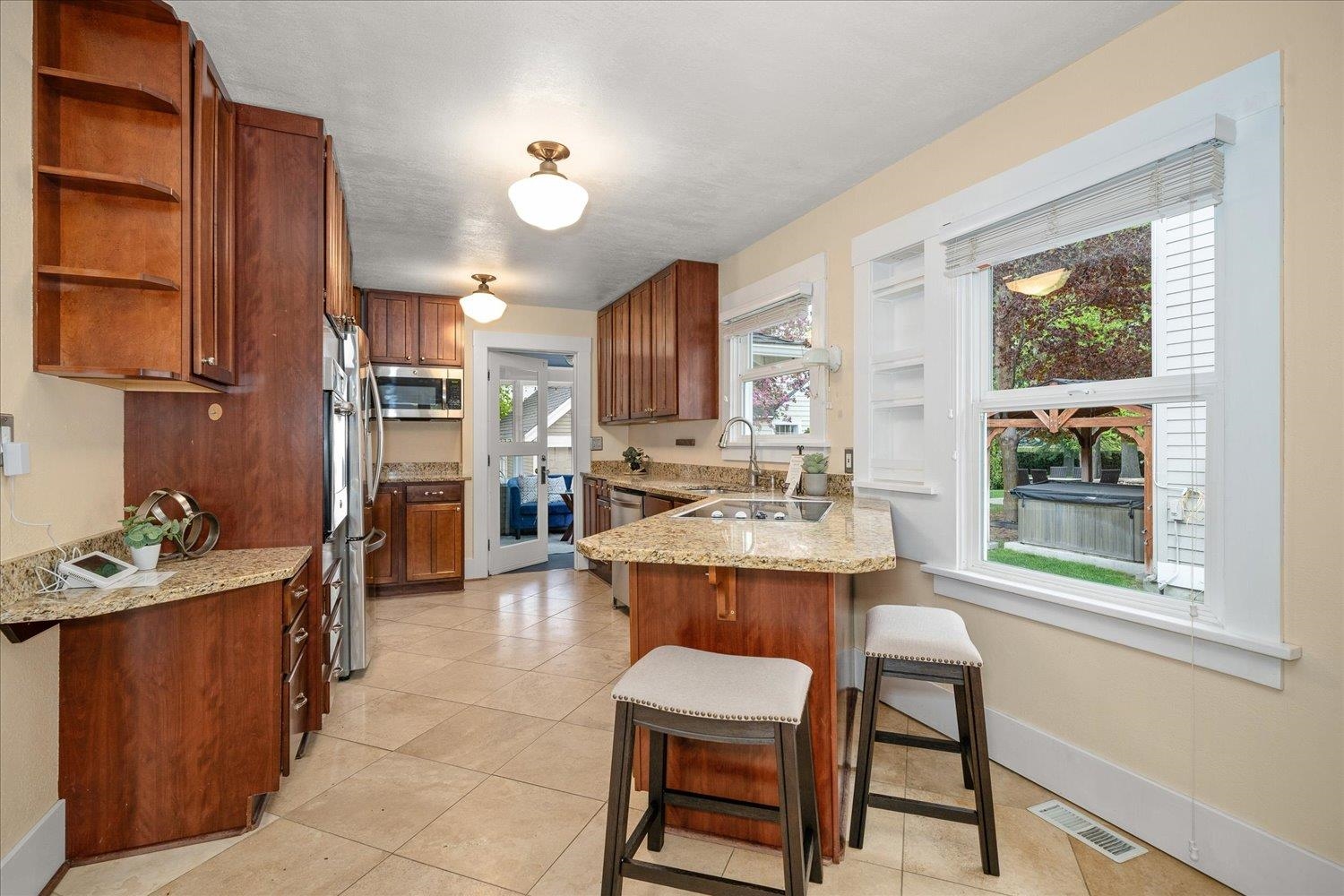 42 W 23rd Ave - Photo 14