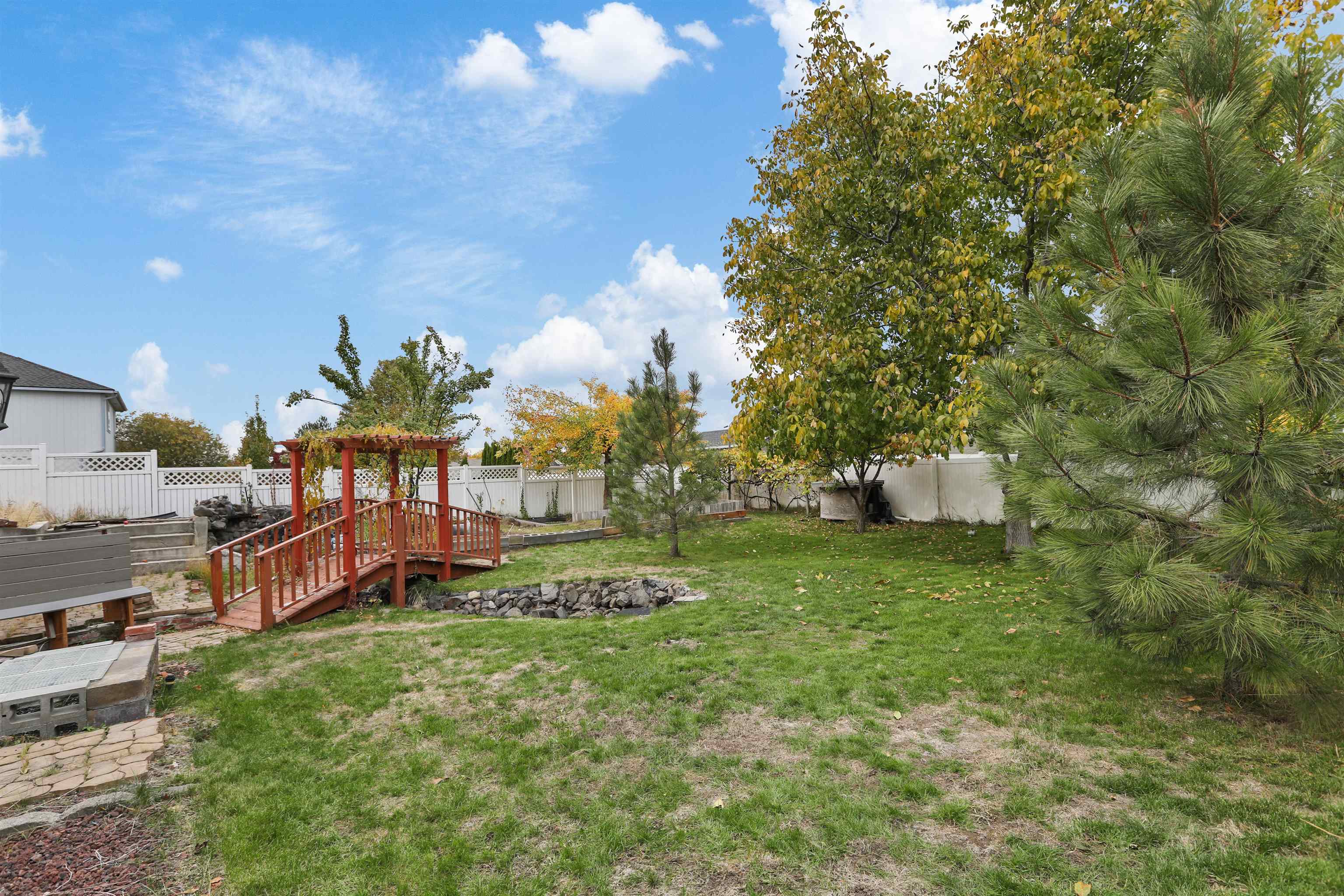 2820 W Hawthorne Rd - Photo 28