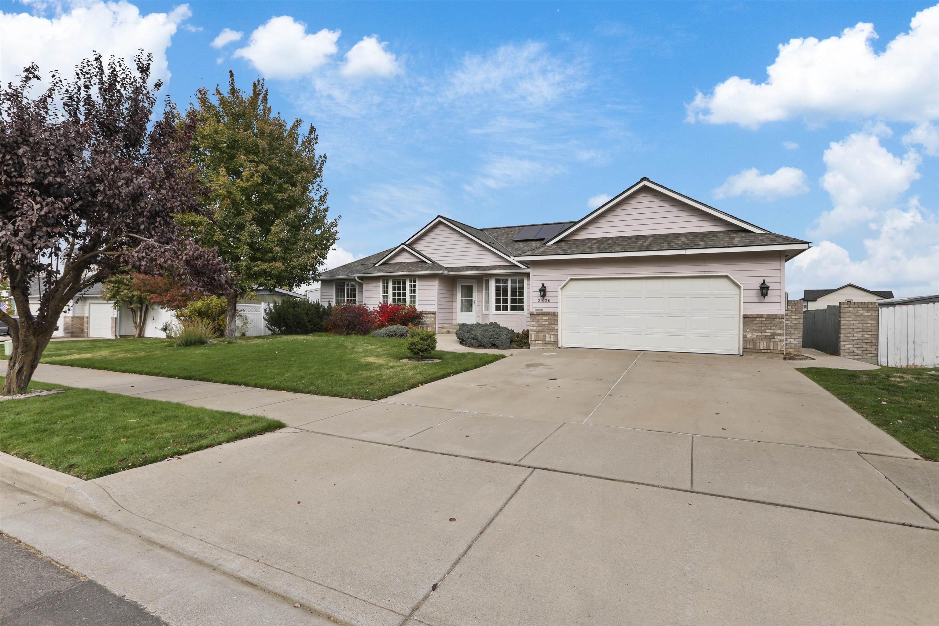 2820 W Hawthorne Rd - Photo 31