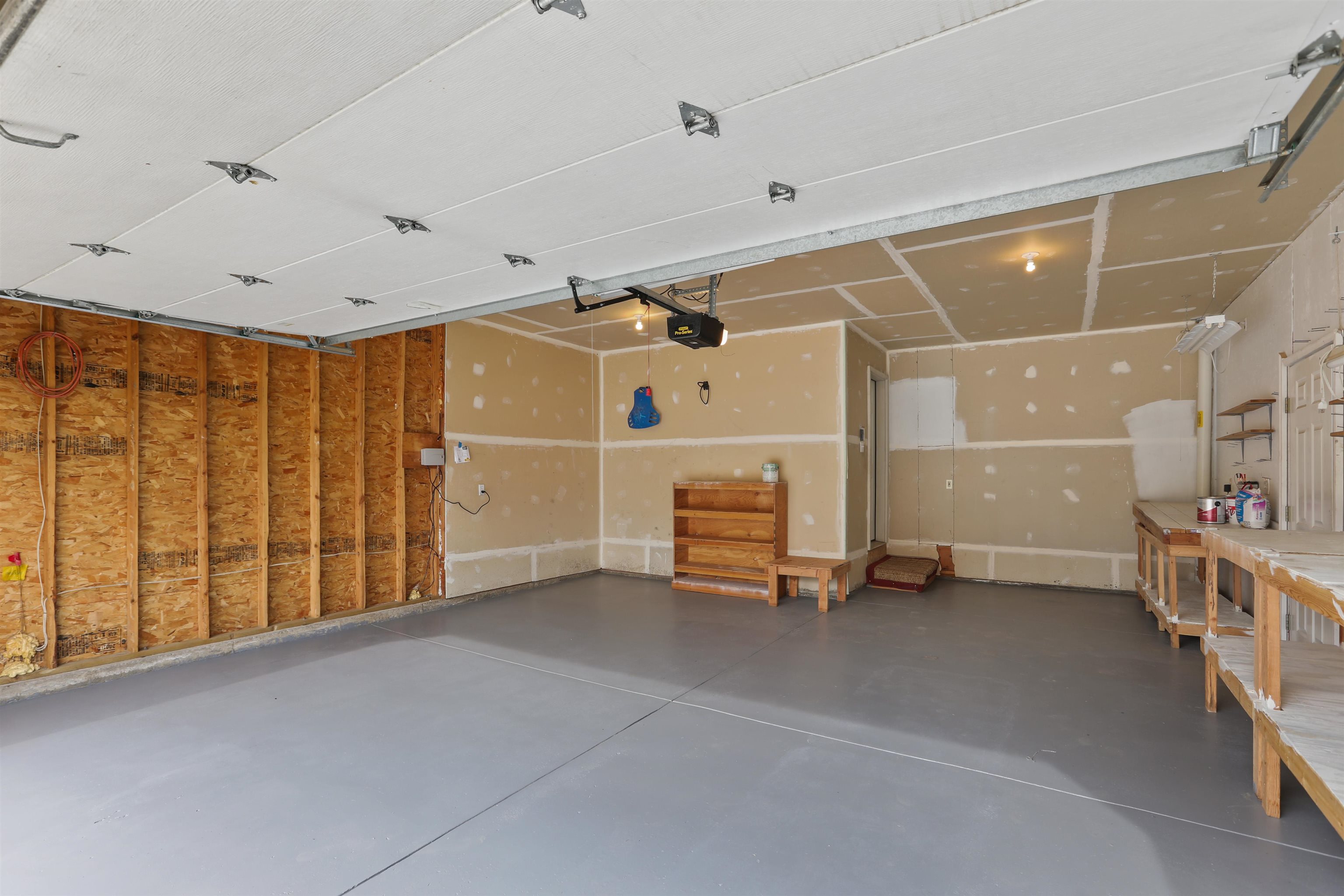 2820 W Hawthorne Rd - Photo 21