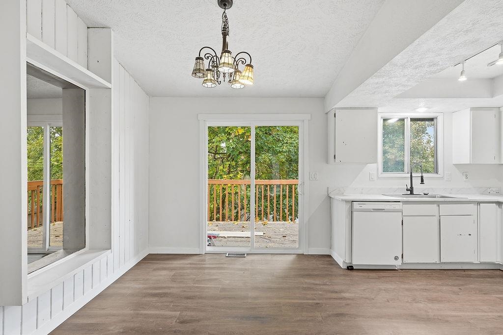 322 W 20TH Ave - Photo 11