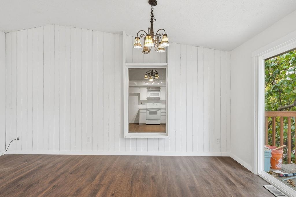 322 W 20TH Ave - Photo 13