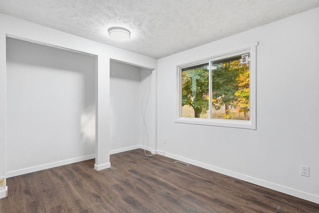 322 W 20TH Ave - Photo 17