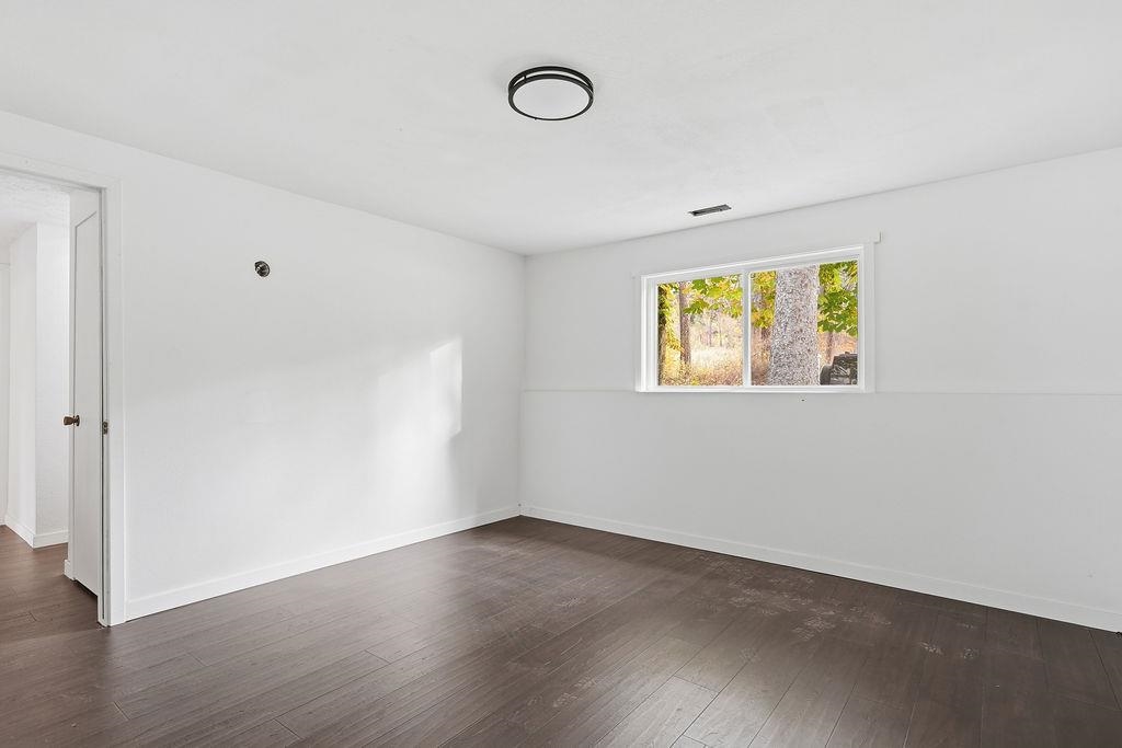322 W 20TH Ave - Photo 20