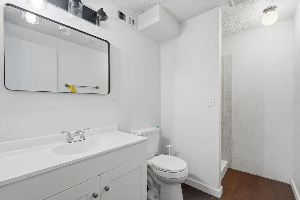 322 W 20TH Ave - Photo 23