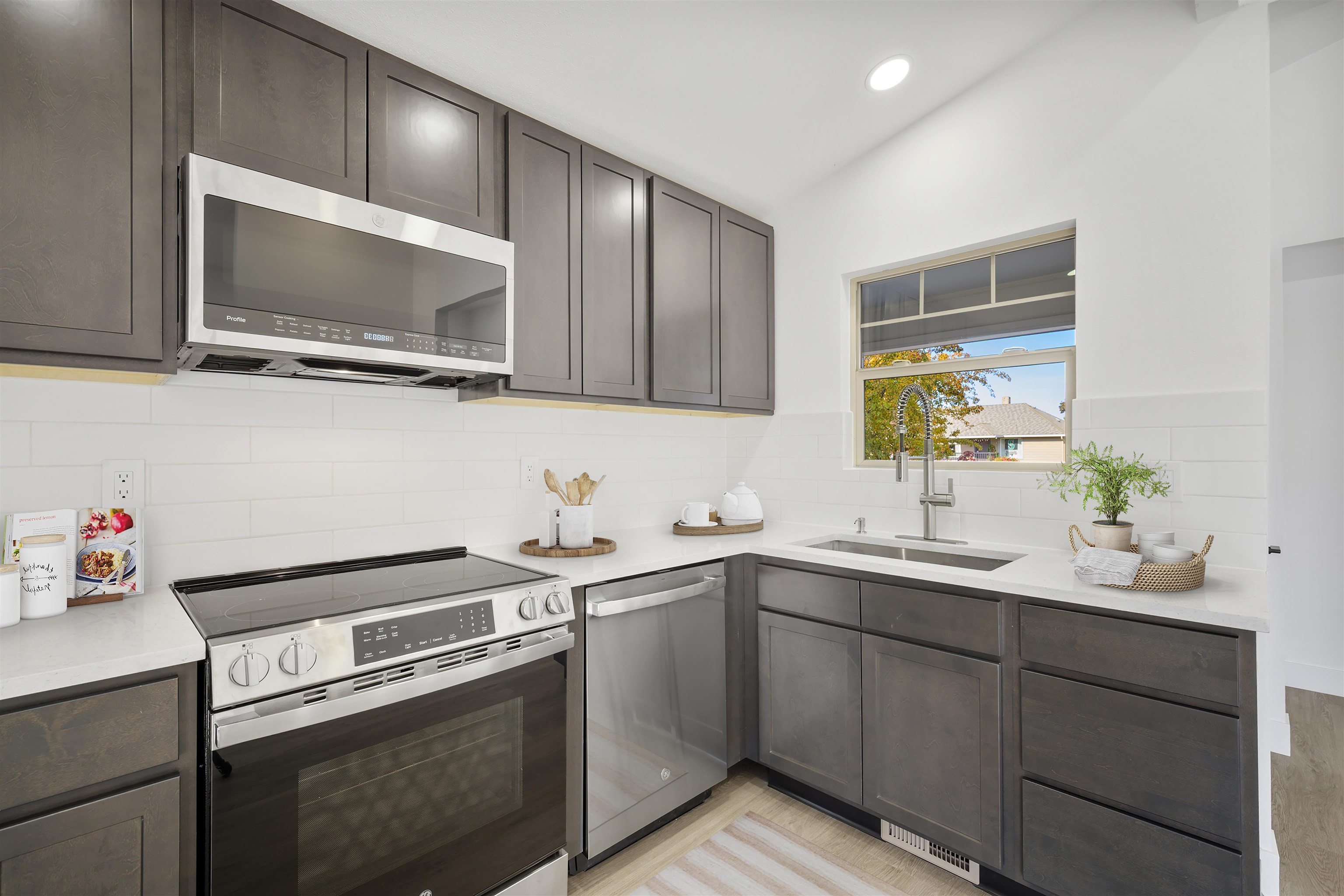 3622 E 26th Ave - Photo 11