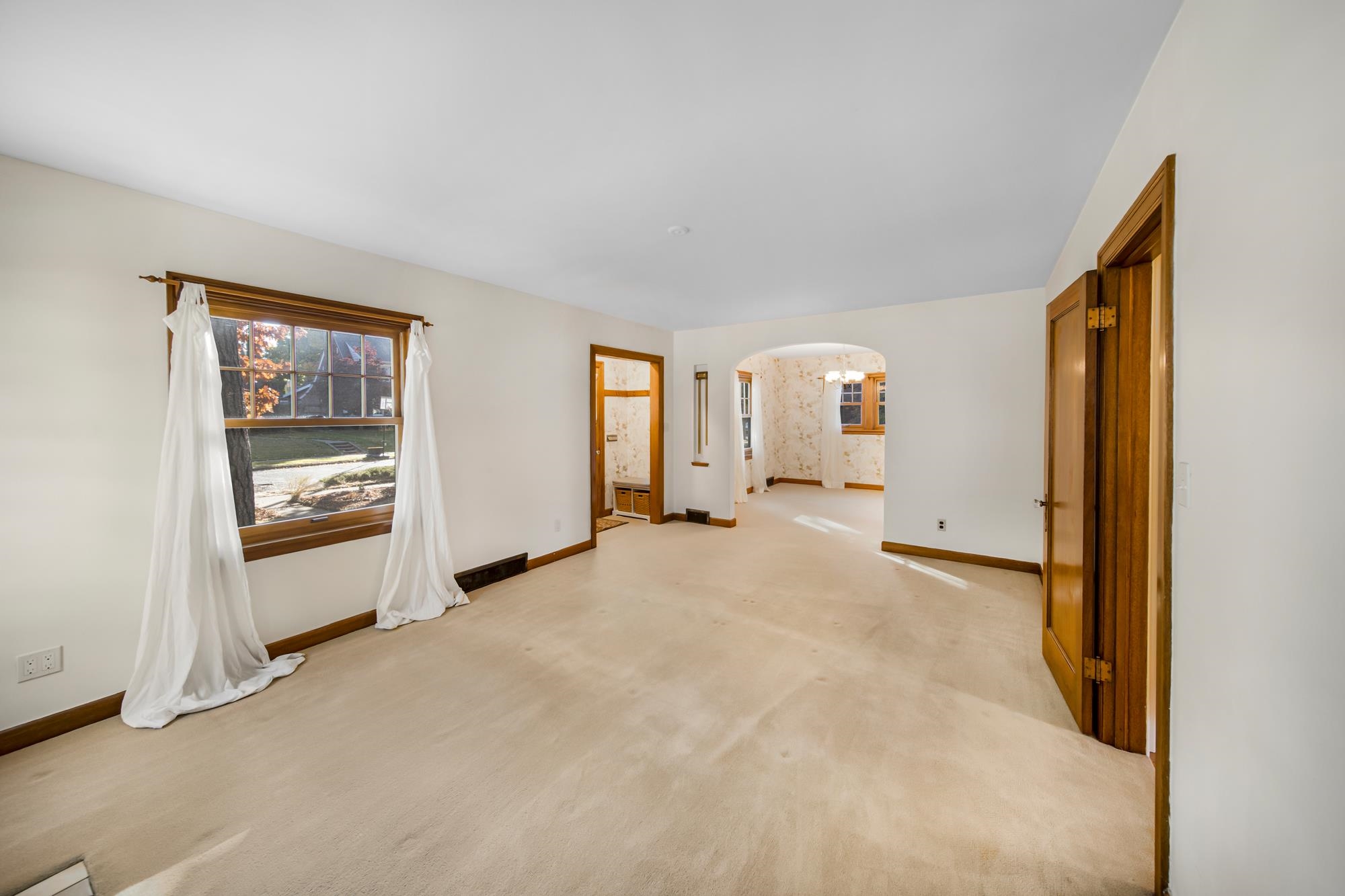 428 W 27th Ave - Photo 5