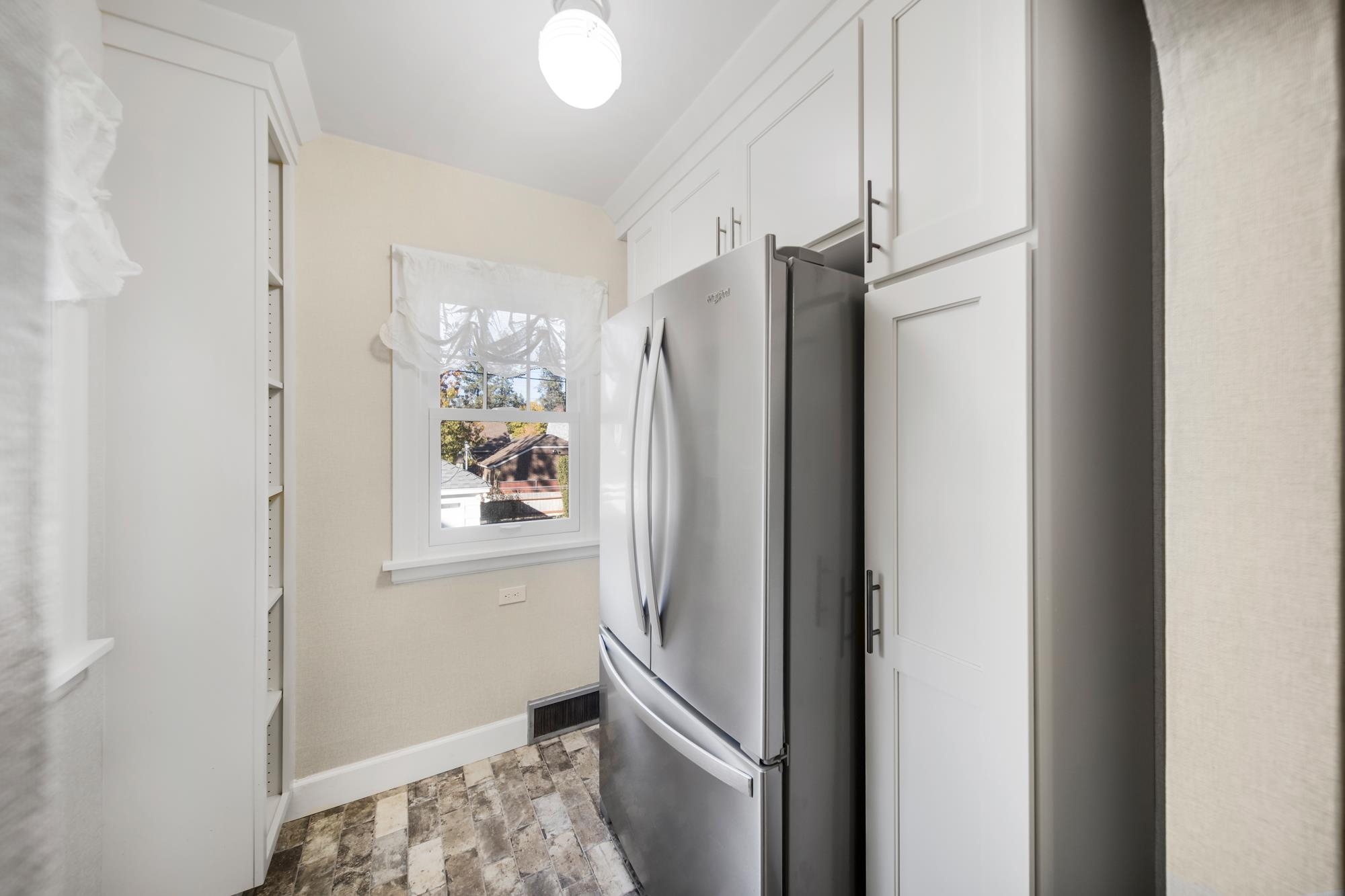 428 W 27th Ave - Photo 11