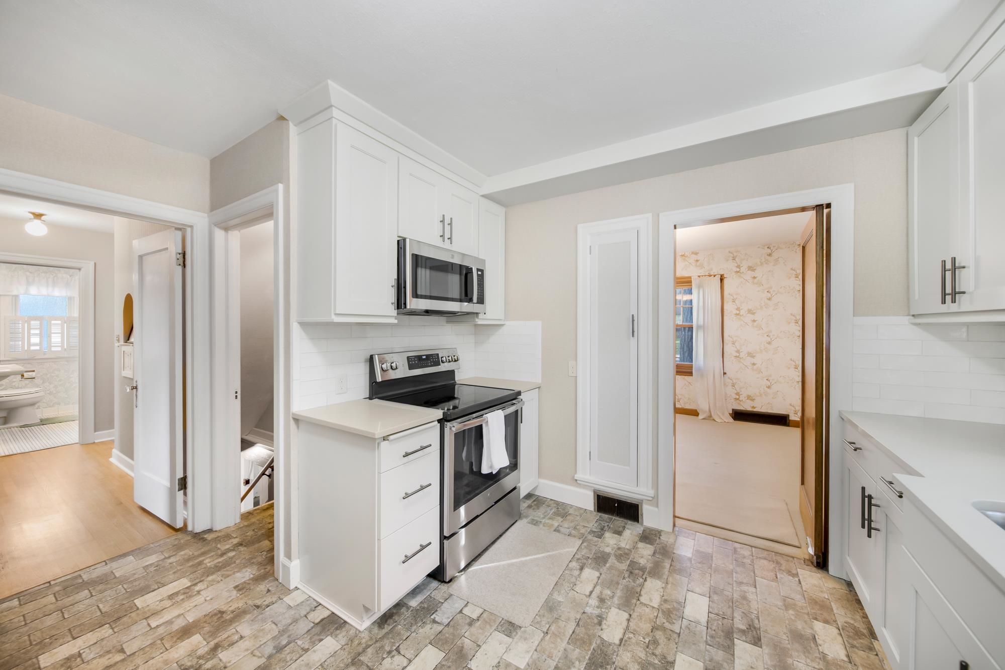 428 W 27th Ave - Photo 10