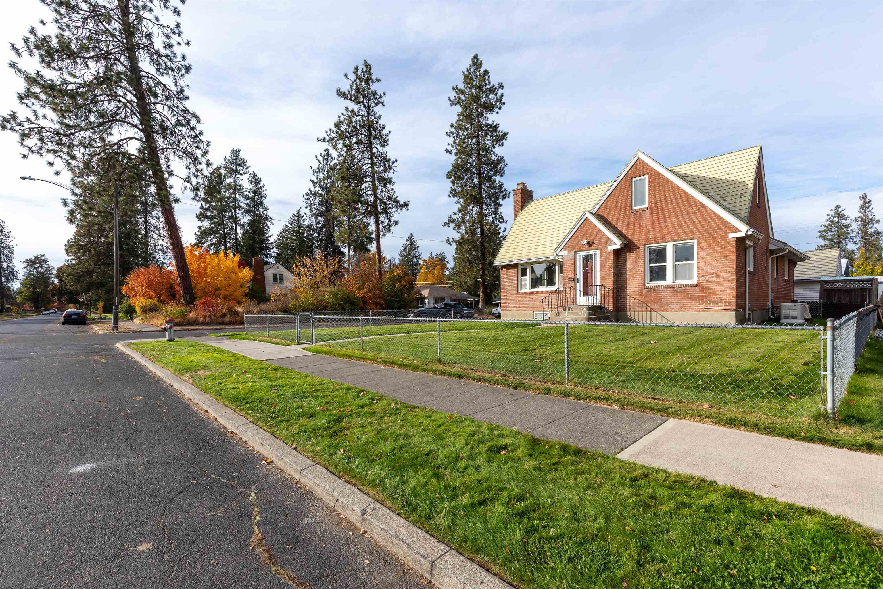 58 W 28th Ave - Photo 4